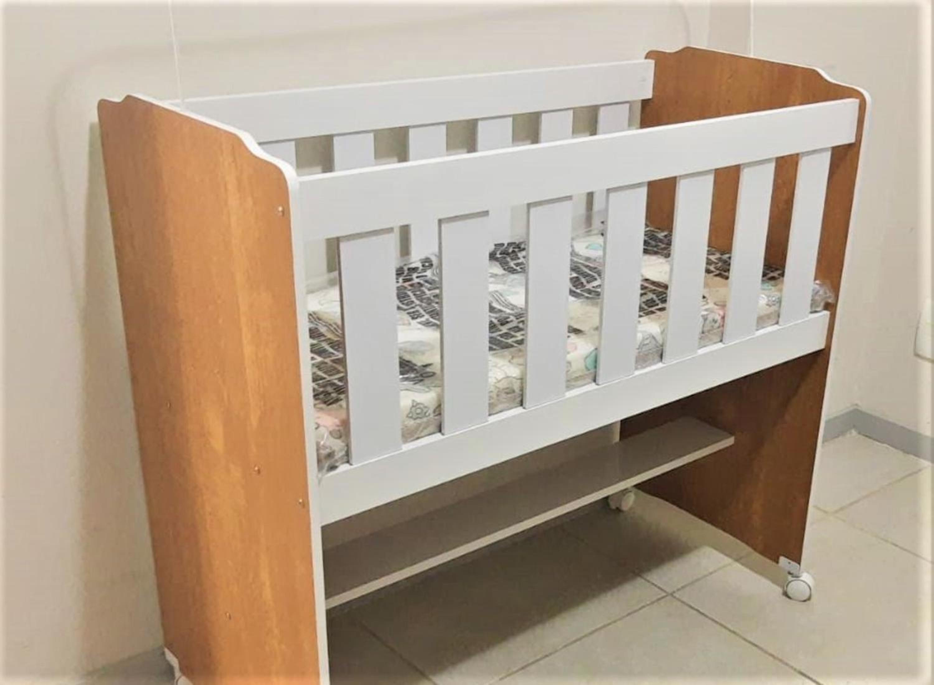 Apto em Zona Nobre à Beira-mar com Piscina, Ar Condicionado, Garagem GRÁTIS