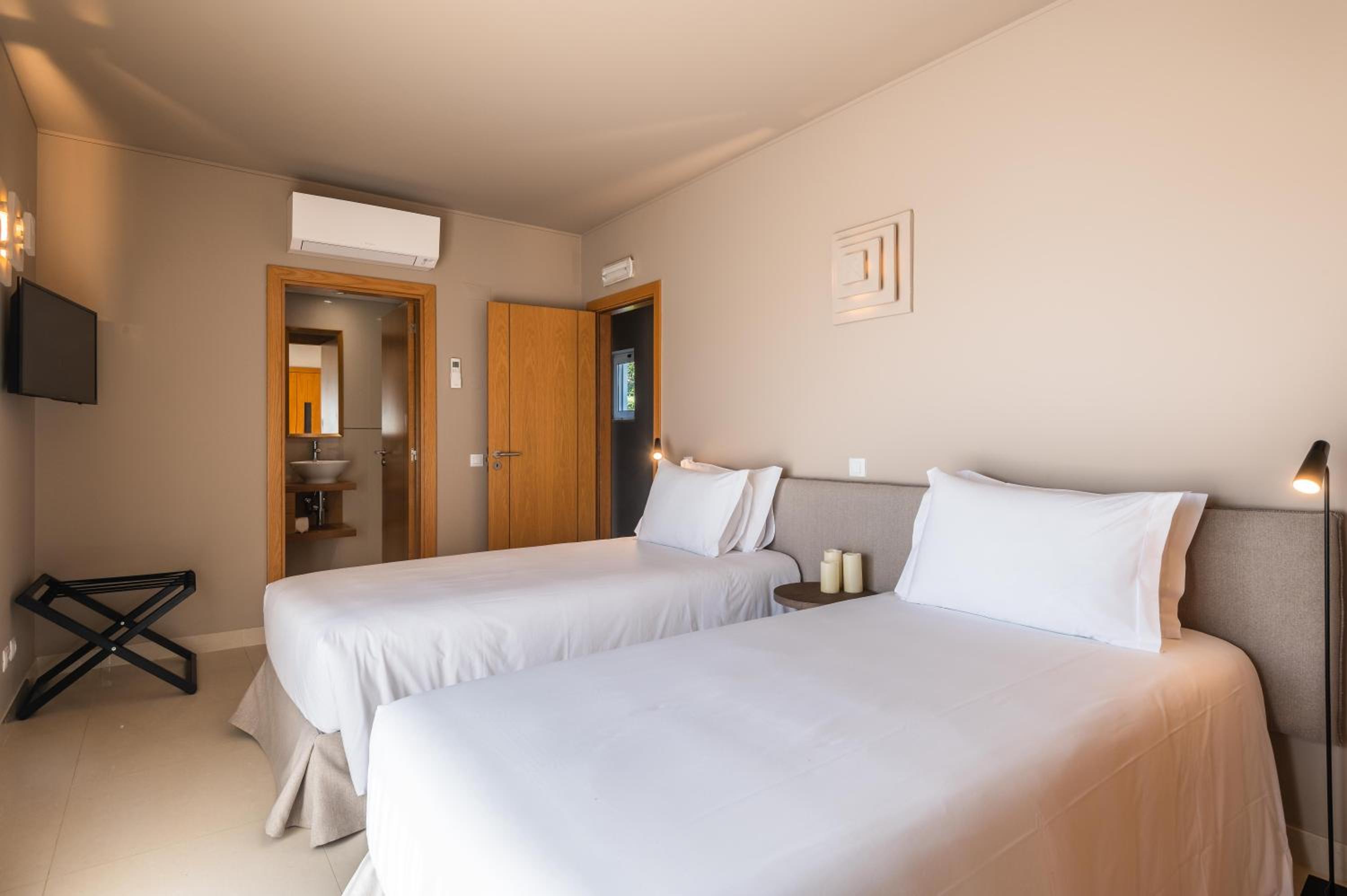 Carvoeiro Vacations - Vale da Lapa Village Resort - Property Image 8