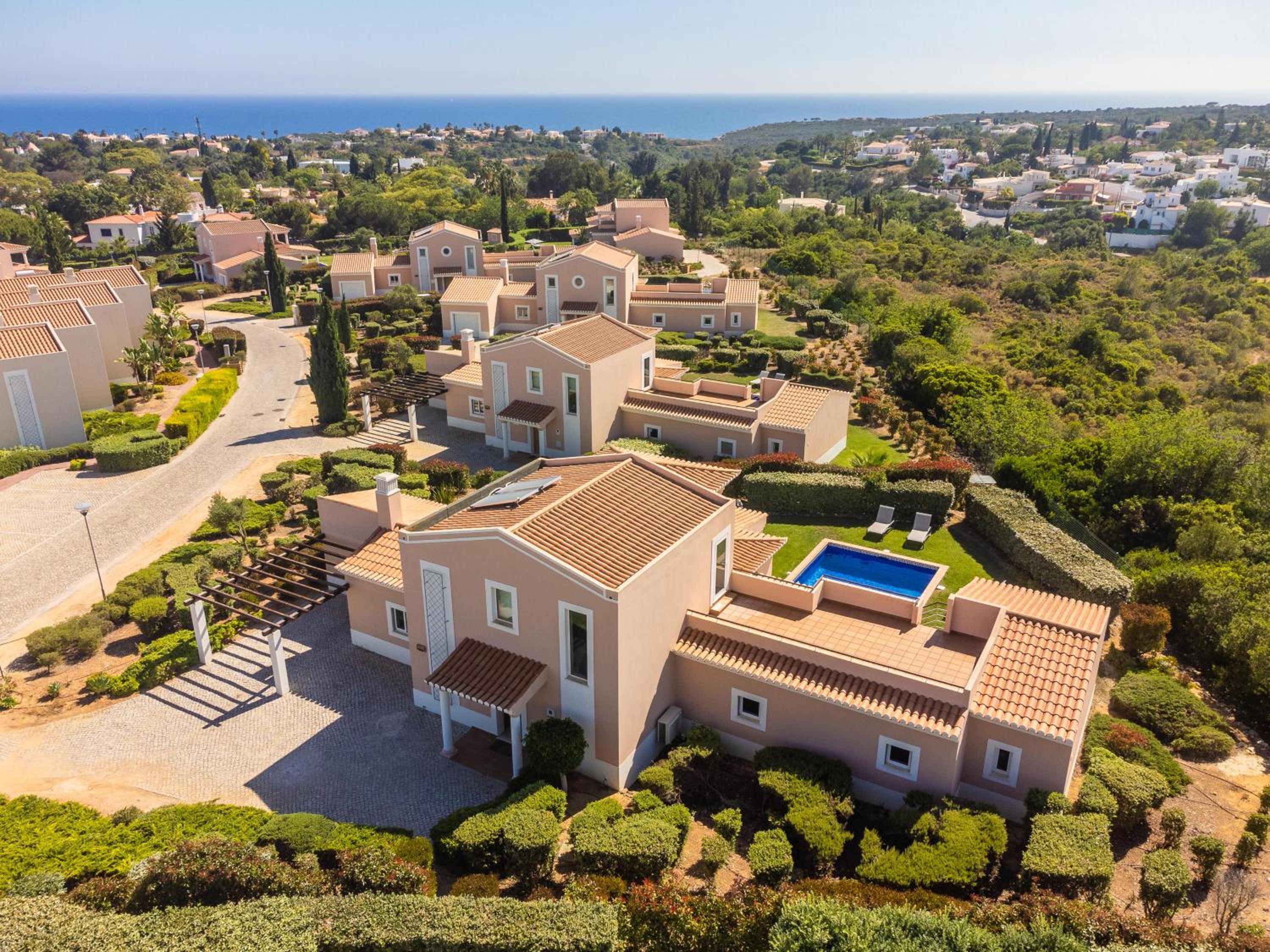 Carvoeiro Vacations - Vale da Lapa Village Resort - Property Image 5