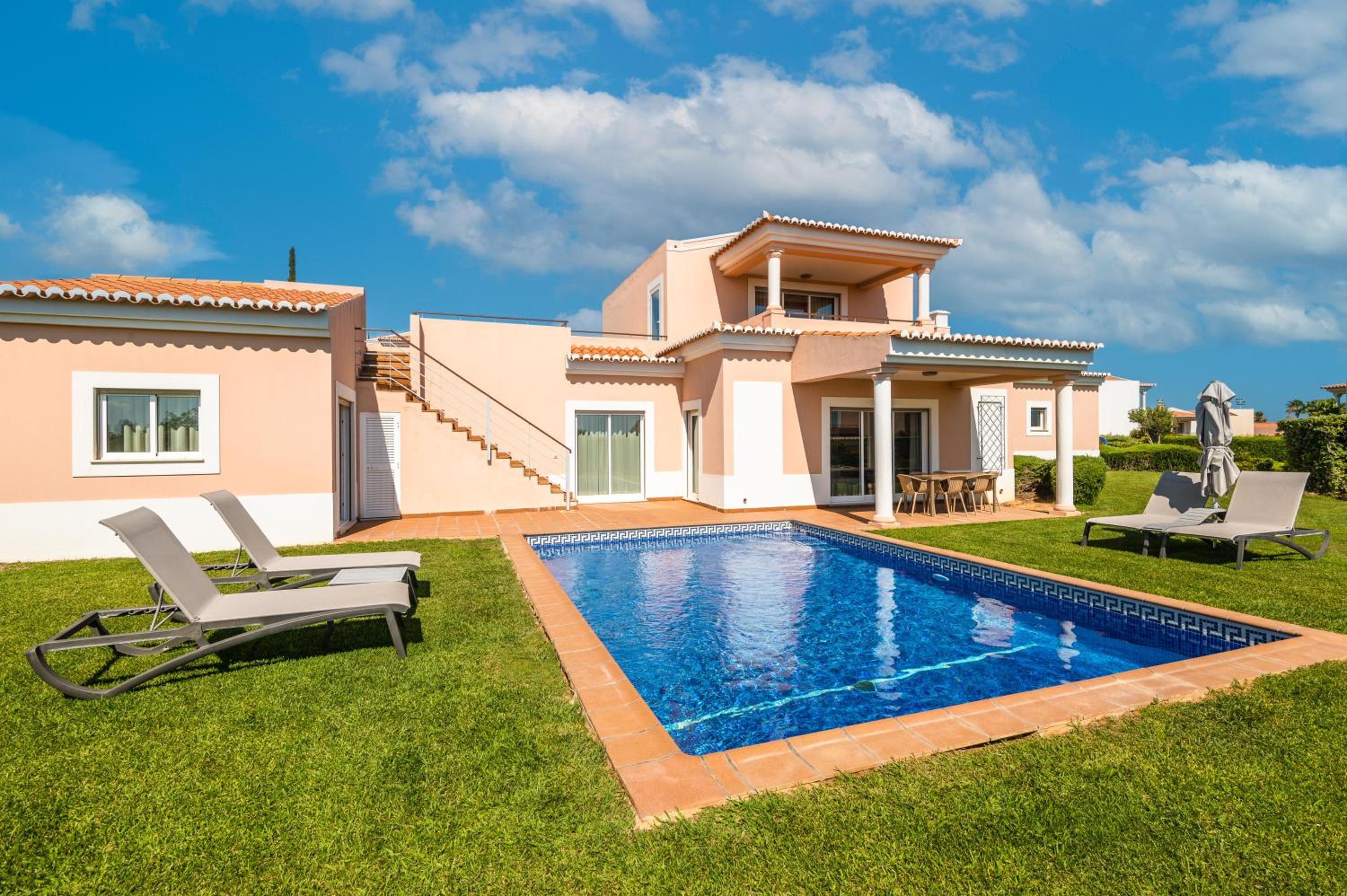 Carvoeiro Vacations - Vale da Lapa Village Resort - Property Image 6