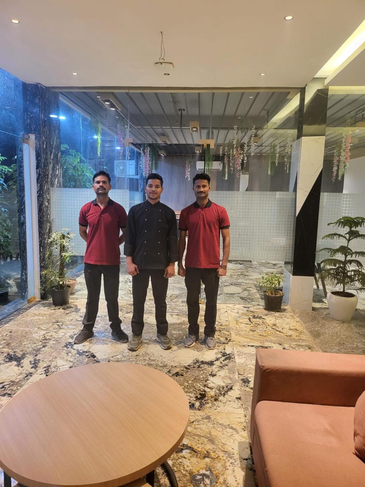 Green Sarovar Hotel & Restaurant