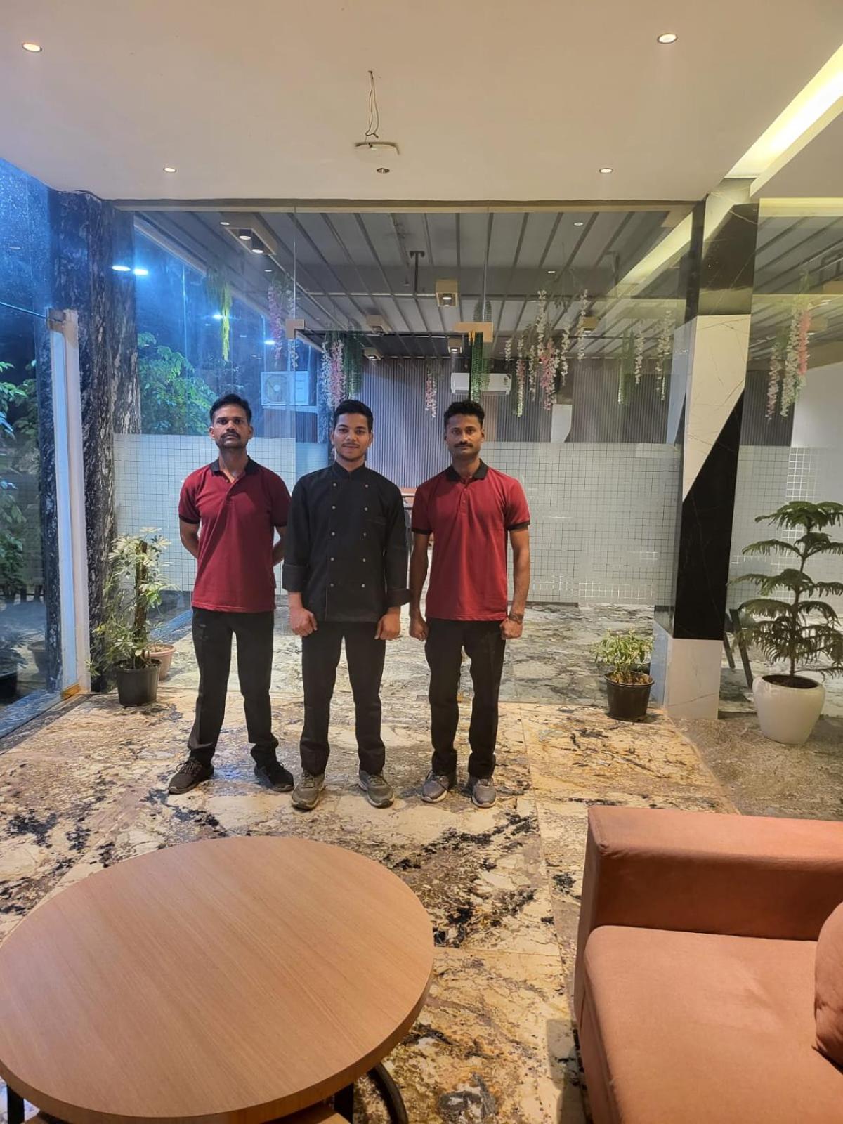 Green Sarovar Hotel & Restaurant