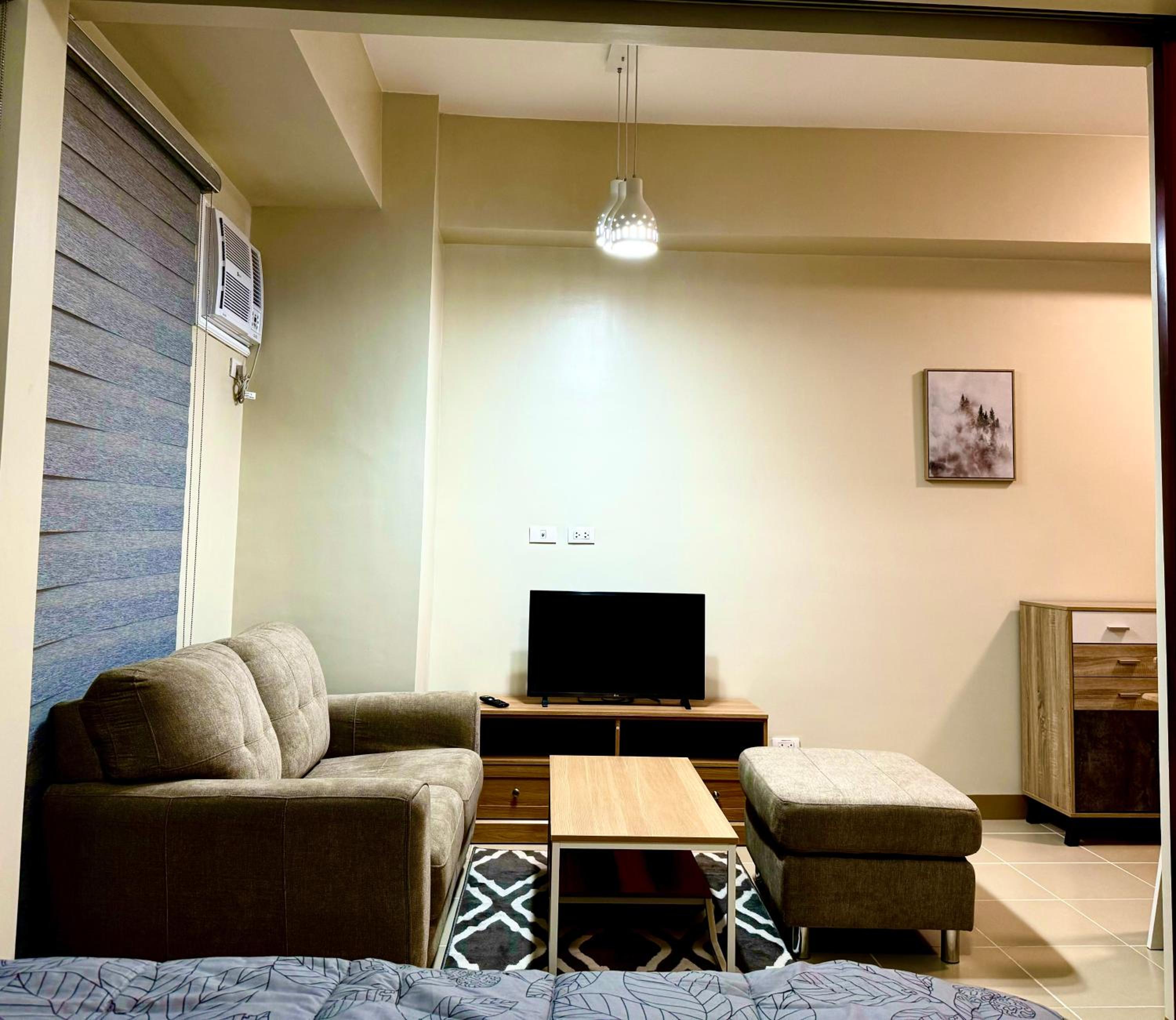 Executive Condo unit @ the Palladium view 4