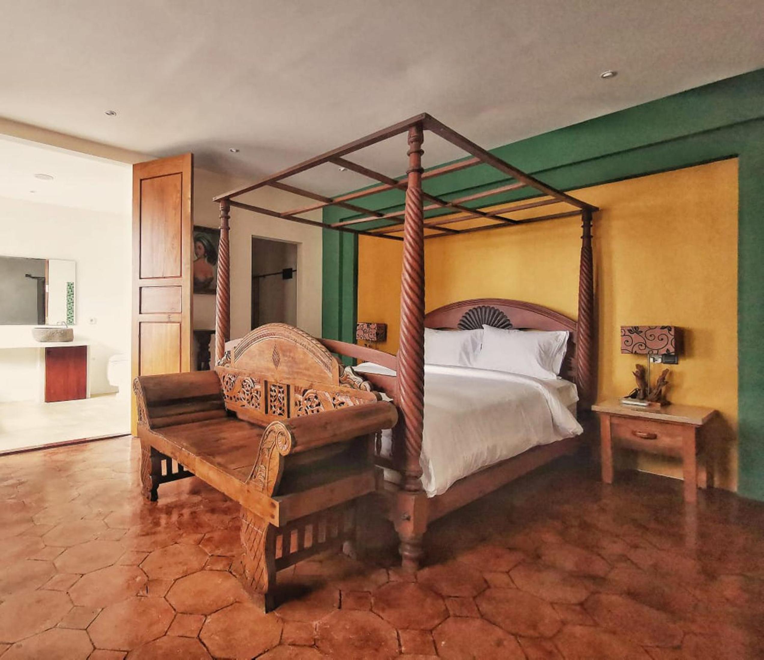 hotel room