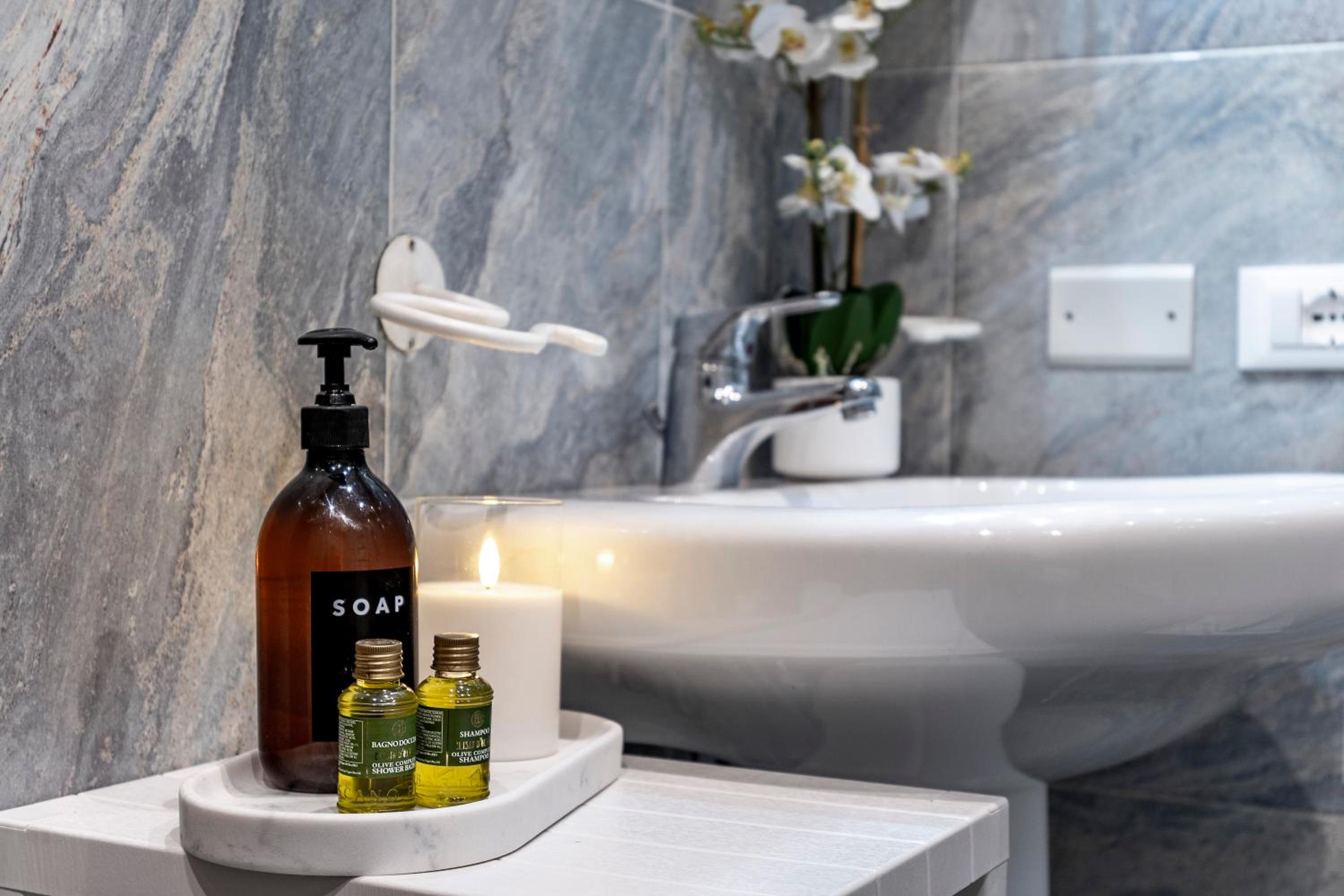 Vivaldi Suites R&R