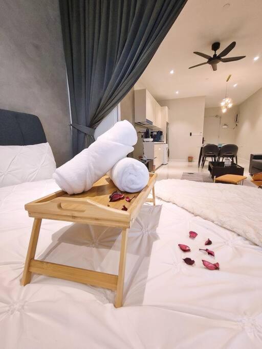 Quill Residences KLCC near PavilionKL by Convivial Staycation Q09