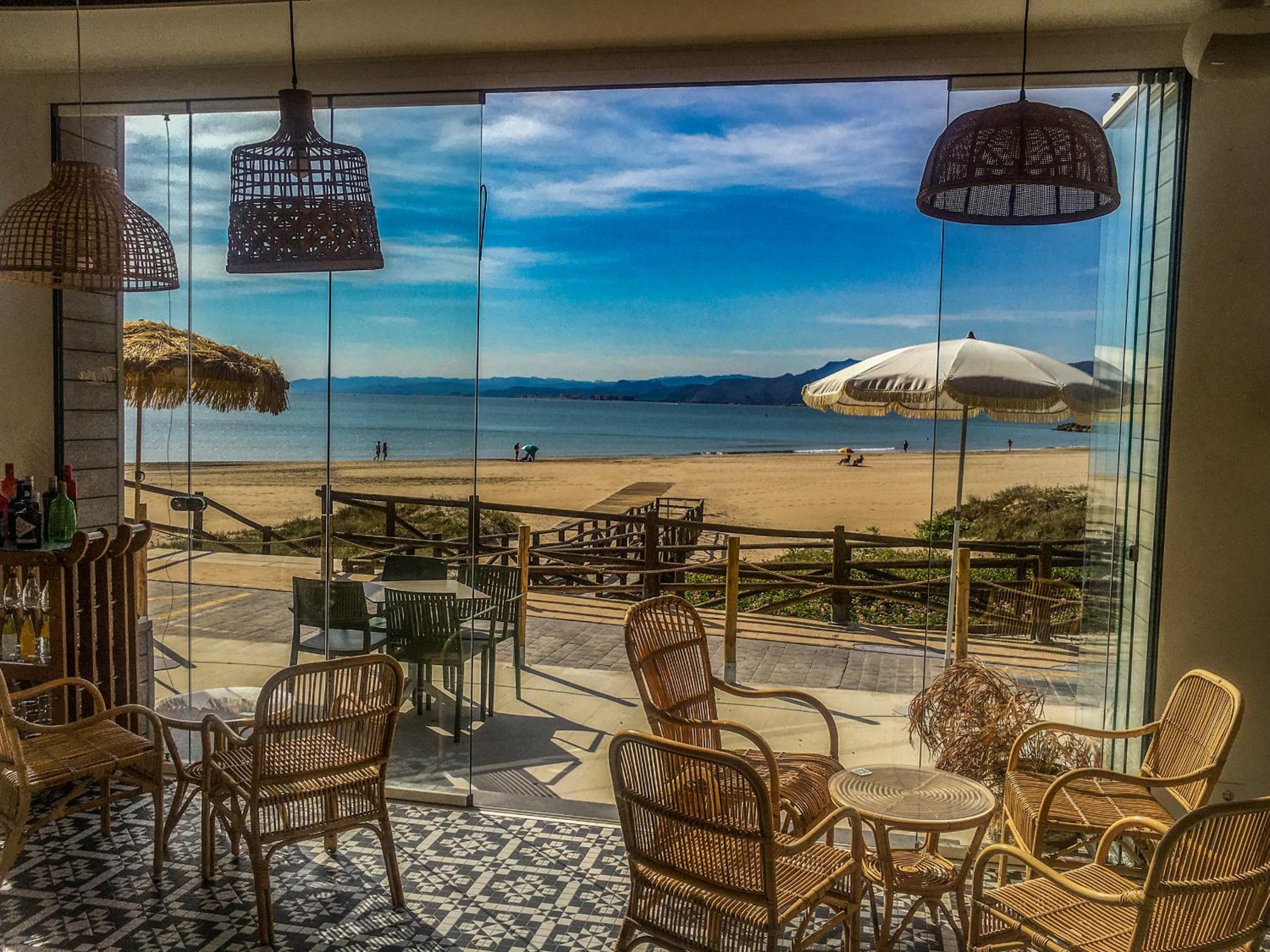 Cullera Beachfront Apartment