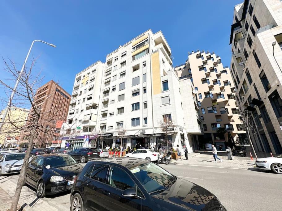 JO-AL Apartment’s 2