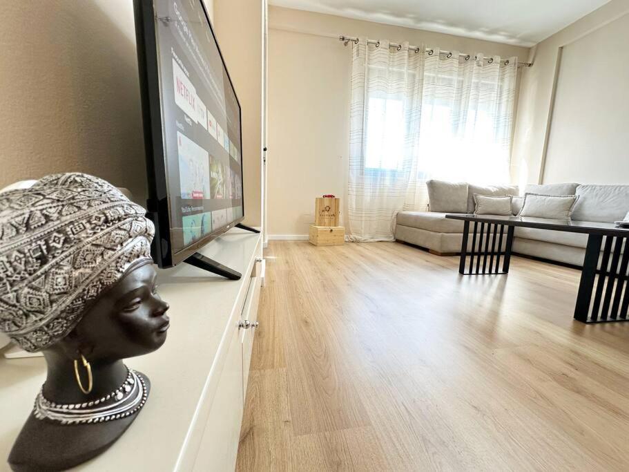 JO-AL Apartment’s 2
