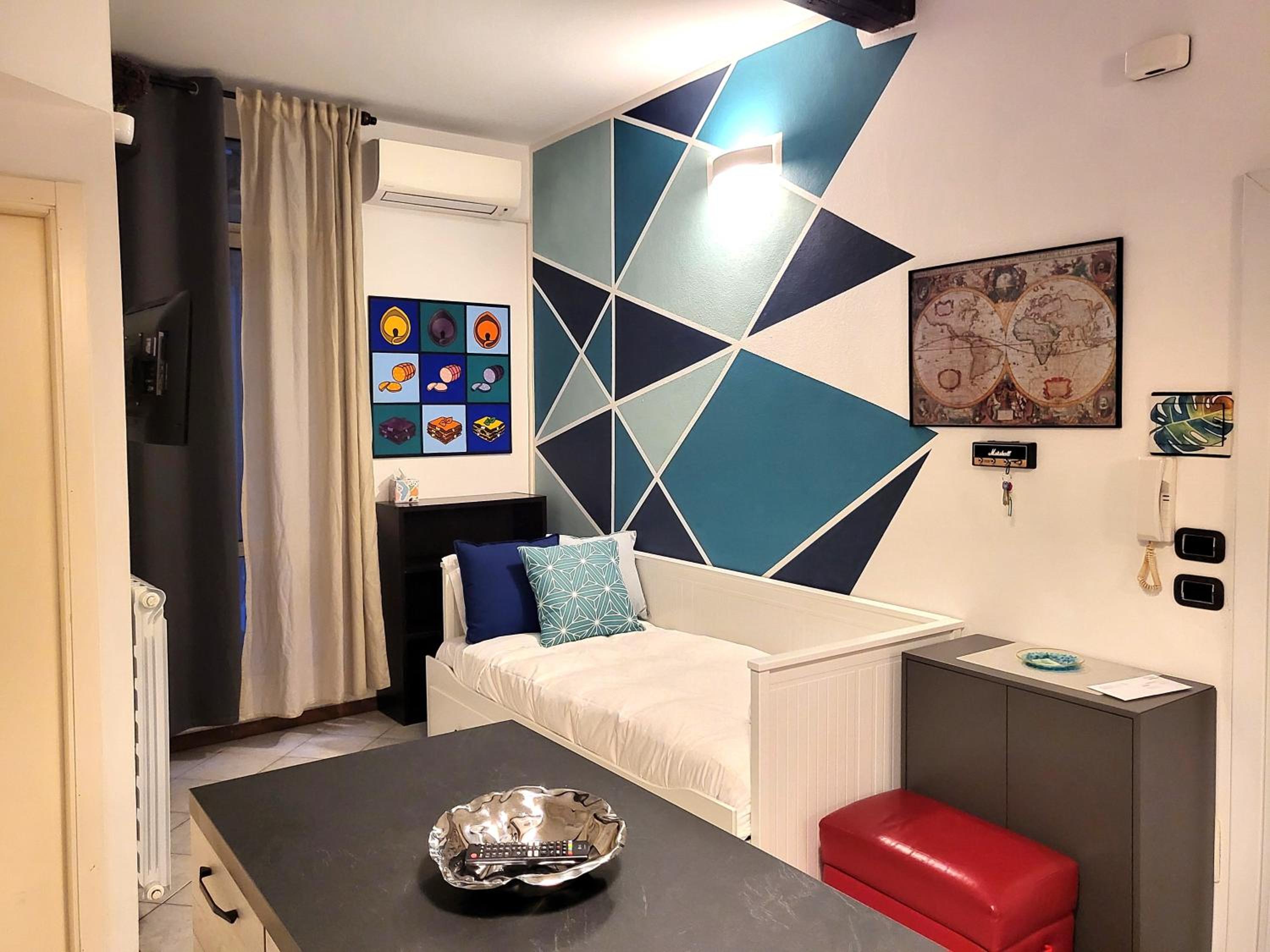 BlueNest Studio Apartment — Bologna