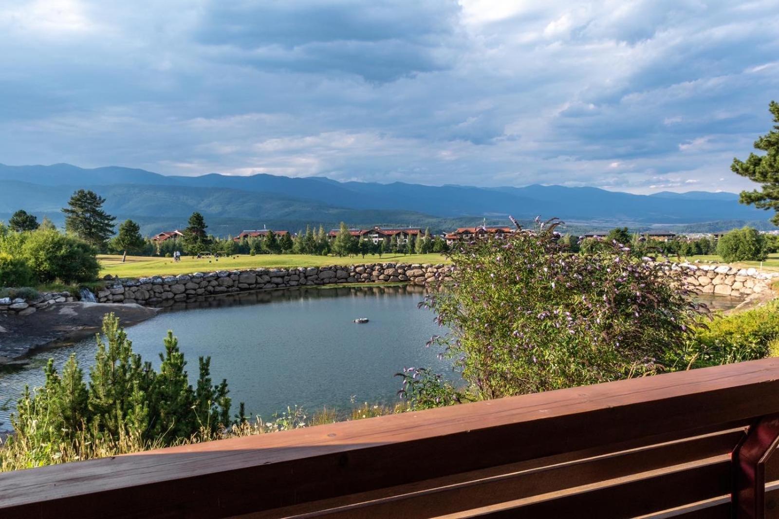 Martini villa Lake
