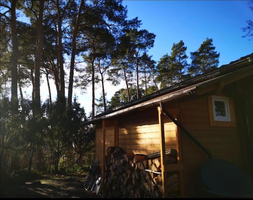 FEWO PARTNERS Haus Clemens - Gemütliches Holzhaus mit Grundstück nahe Badesee