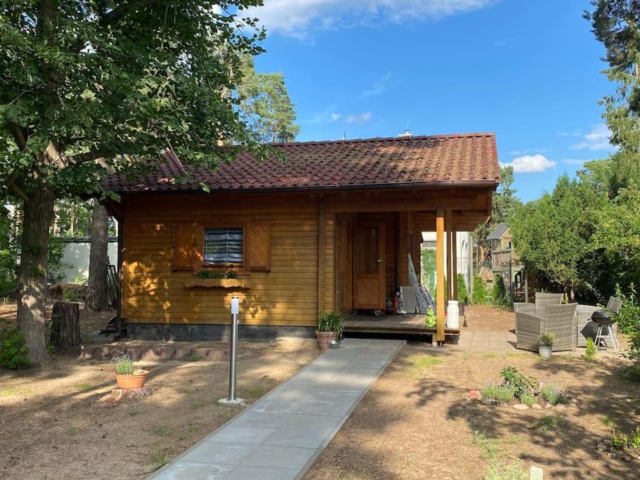 FEWO PARTNERS Haus Clemens - Gemütliches Holzhaus mit Grundstück nahe Badesee
