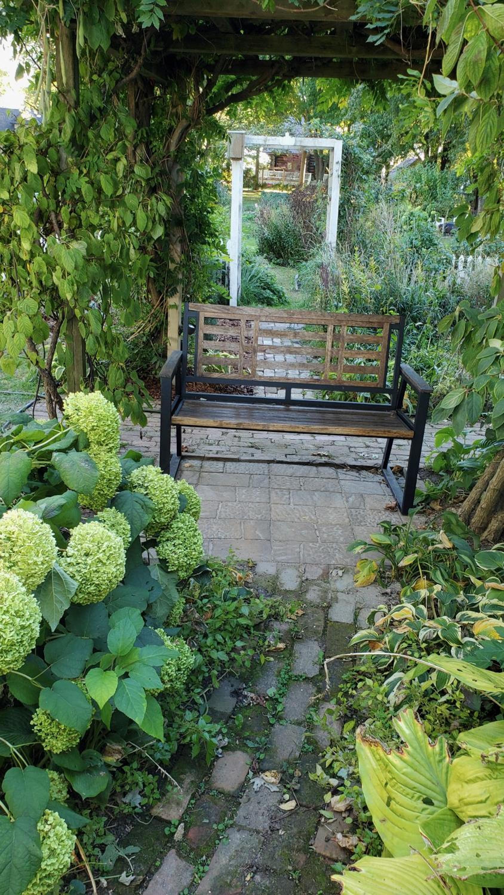 Glorious Gardens Bed and Breakfast