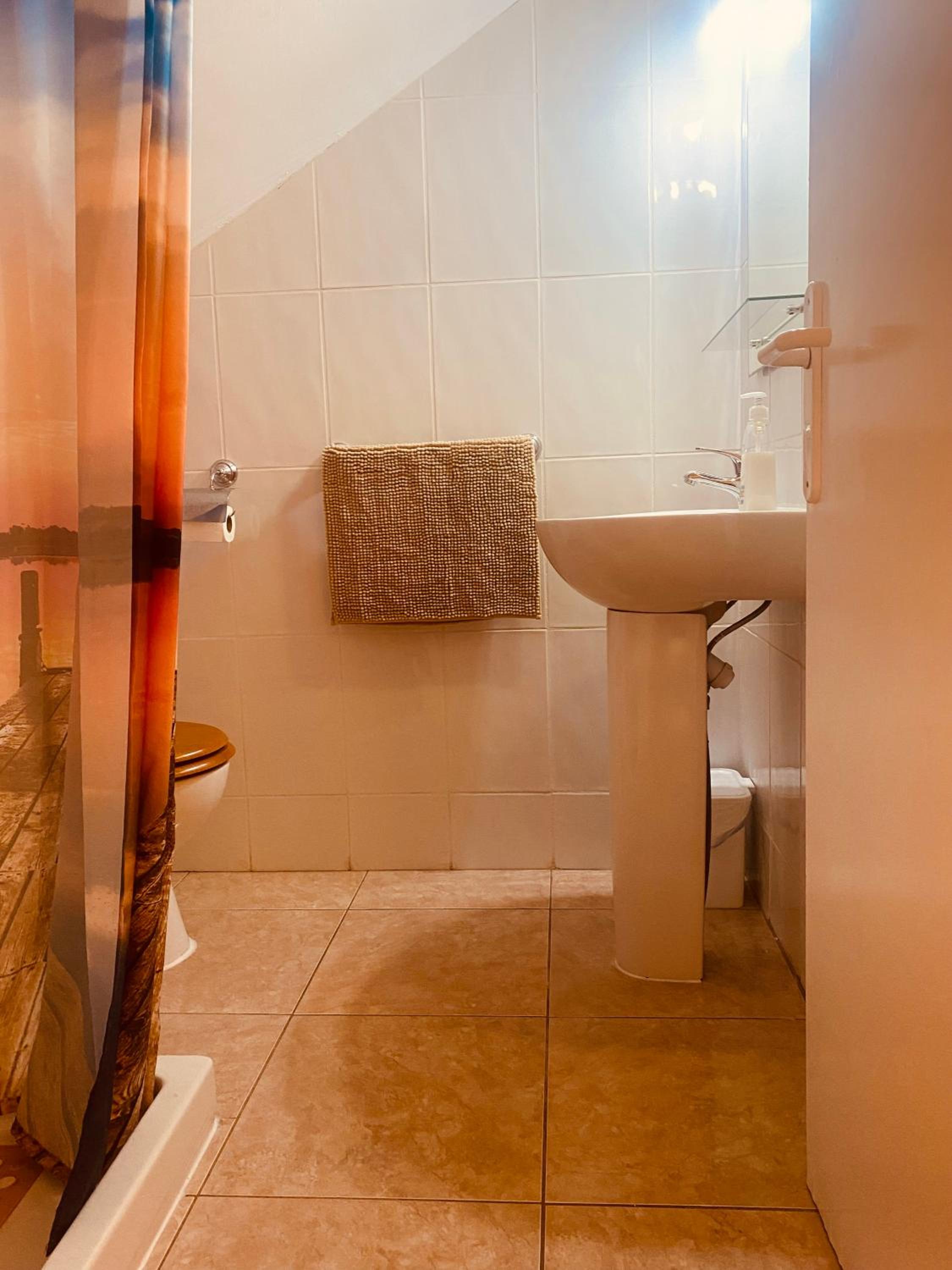 Photo 32
