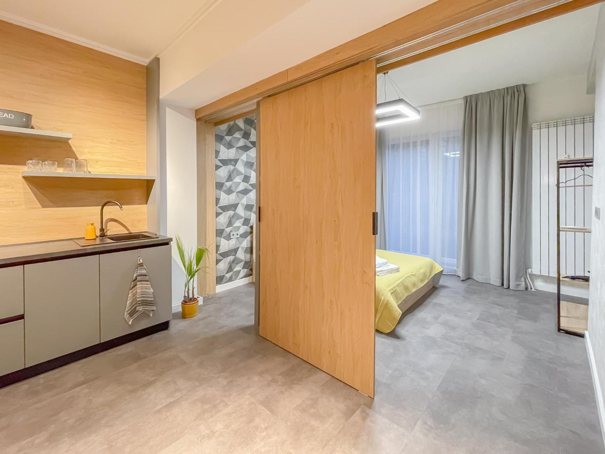 Stylish City Center Apartment by NDK