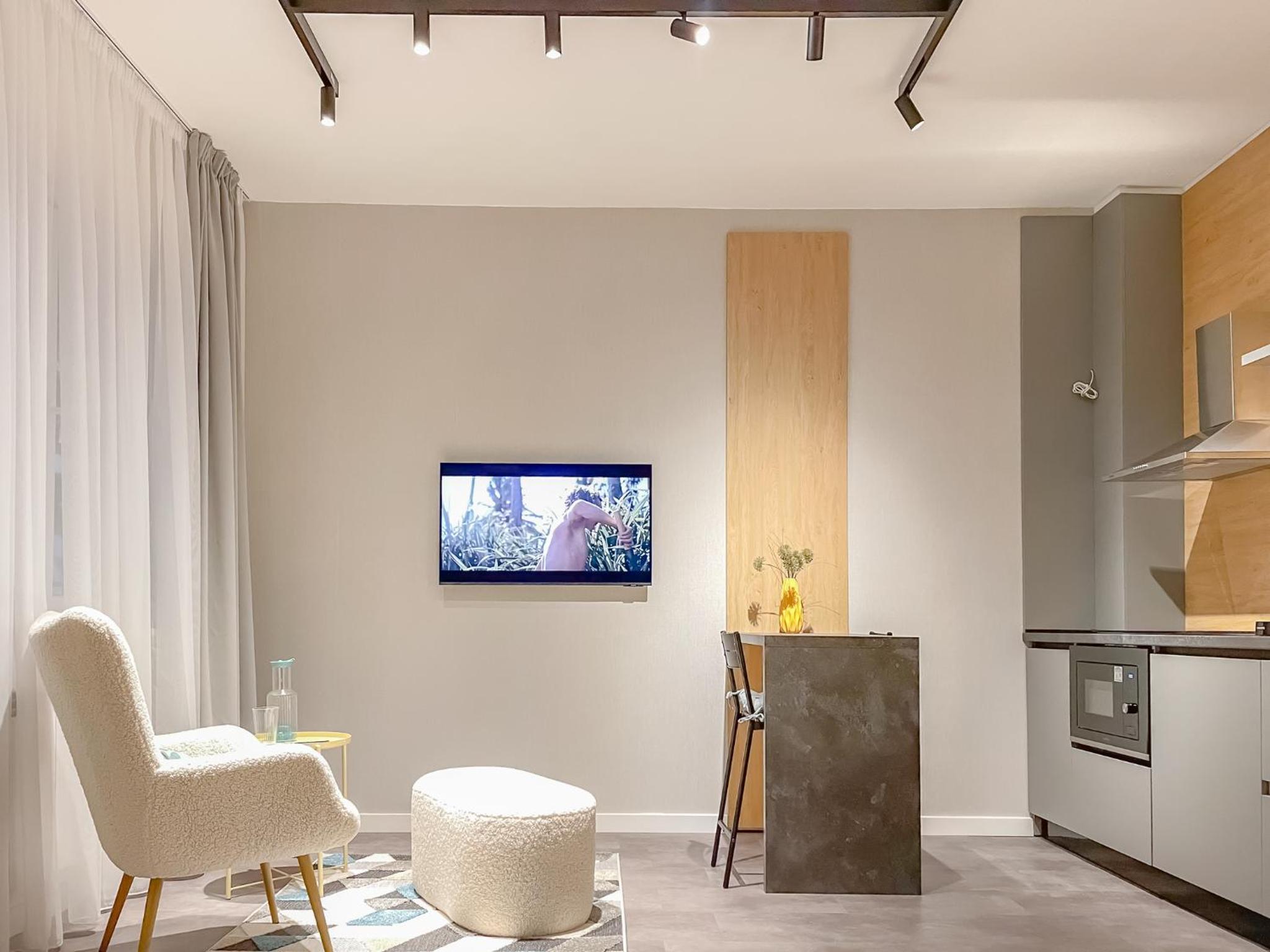 Stylish City Center Apartment by NDK