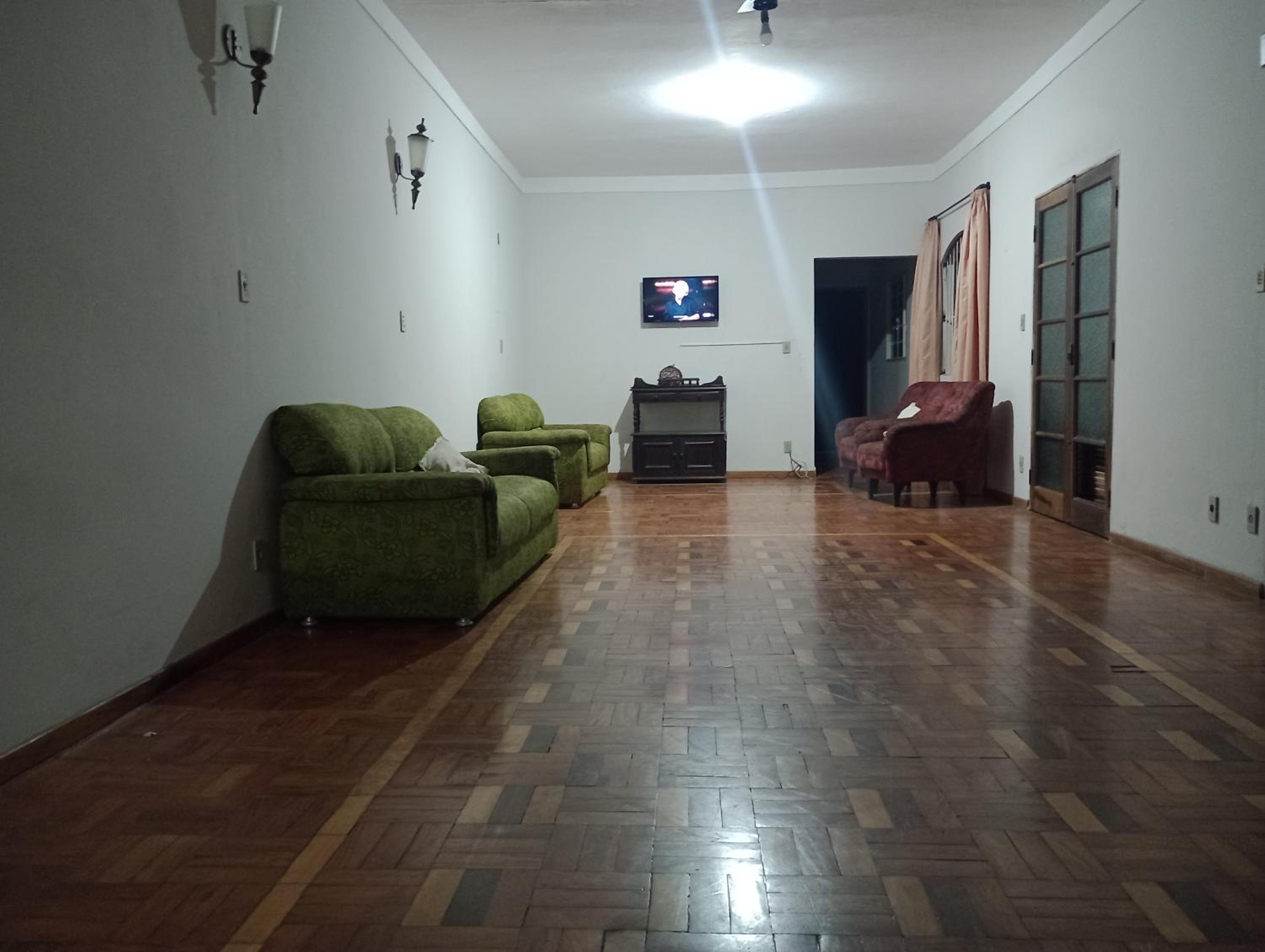 Espaço temporada Gardenias Guaratinguetá Proximo Basilica de Aparecida