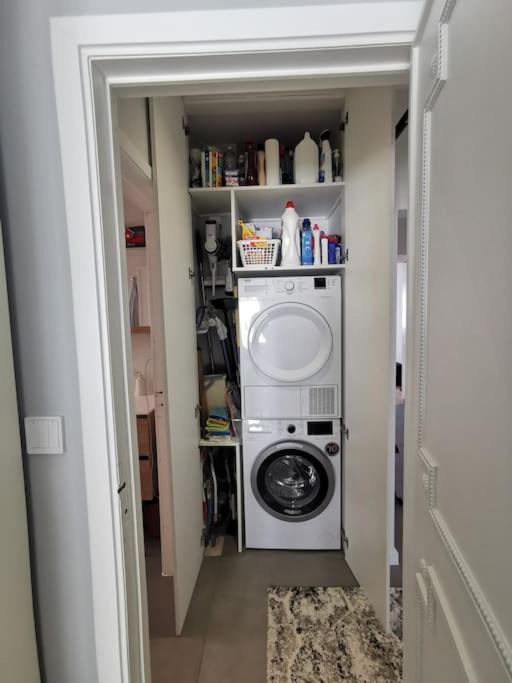 European heart 2-bedroom flat.