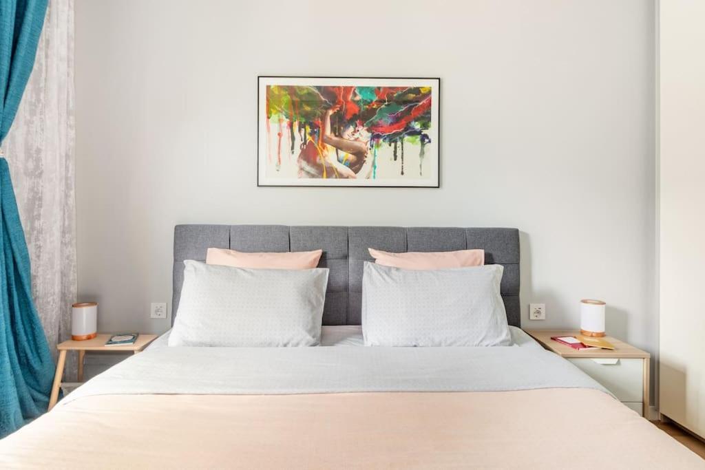 European heart 2-bedroom flat.