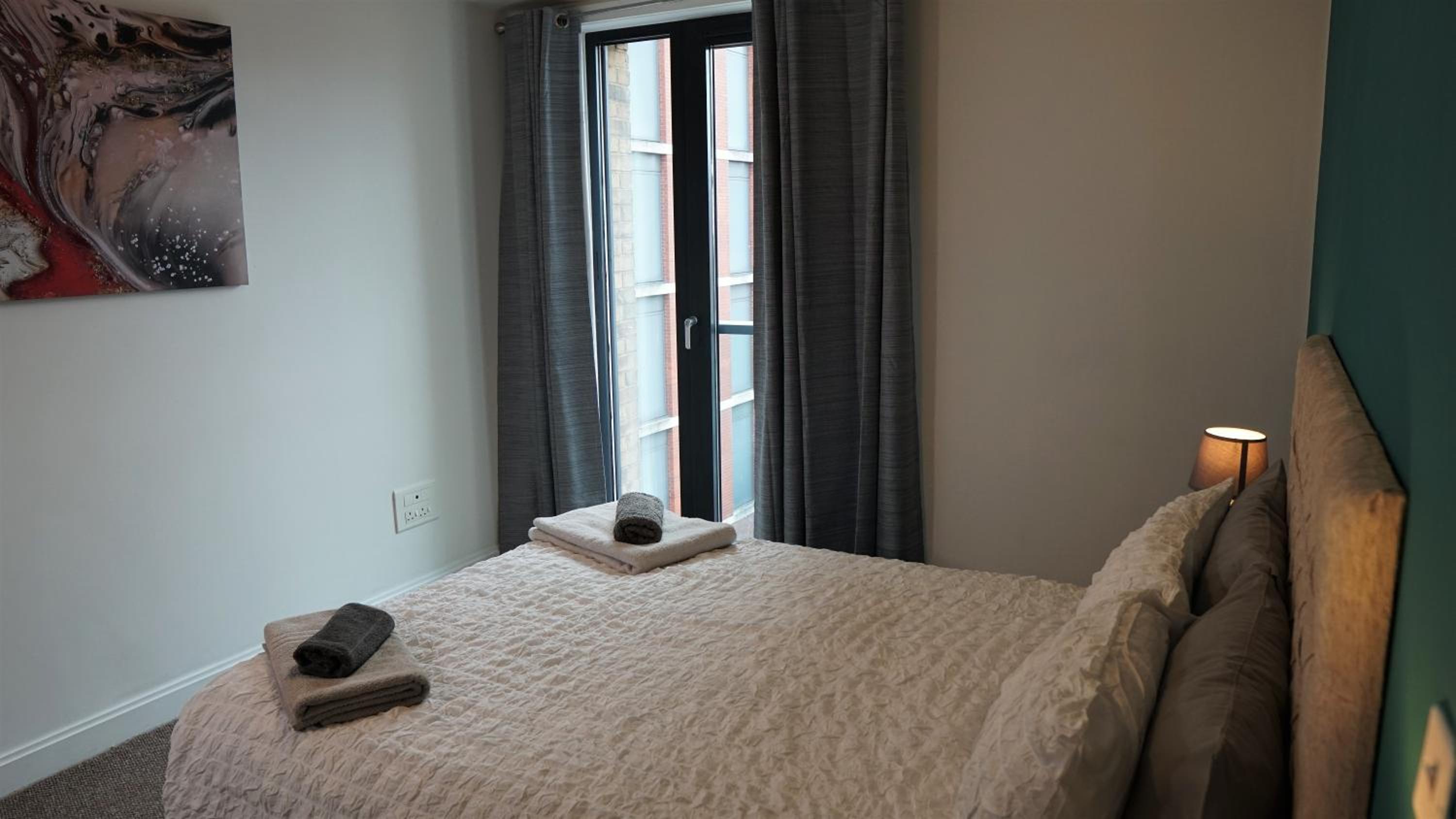 ServicesStay Apartment in Birmingham - Chinatown view 3