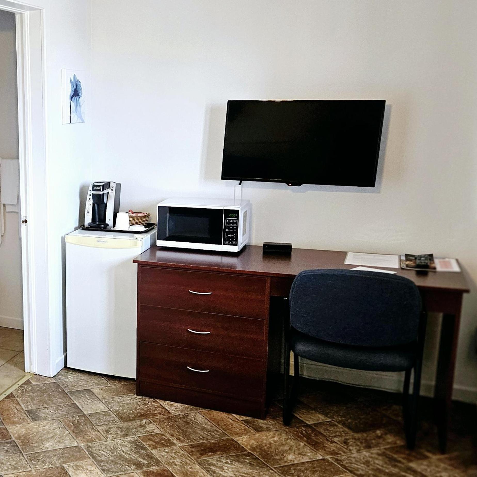 Motel Au Soleil couchant - Image 4