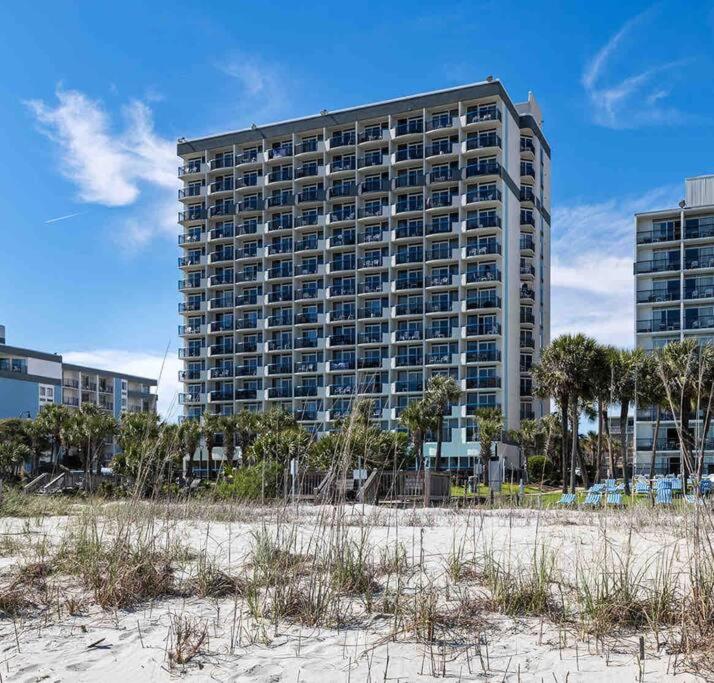 Tranquil Palms-Oceanfront Condo