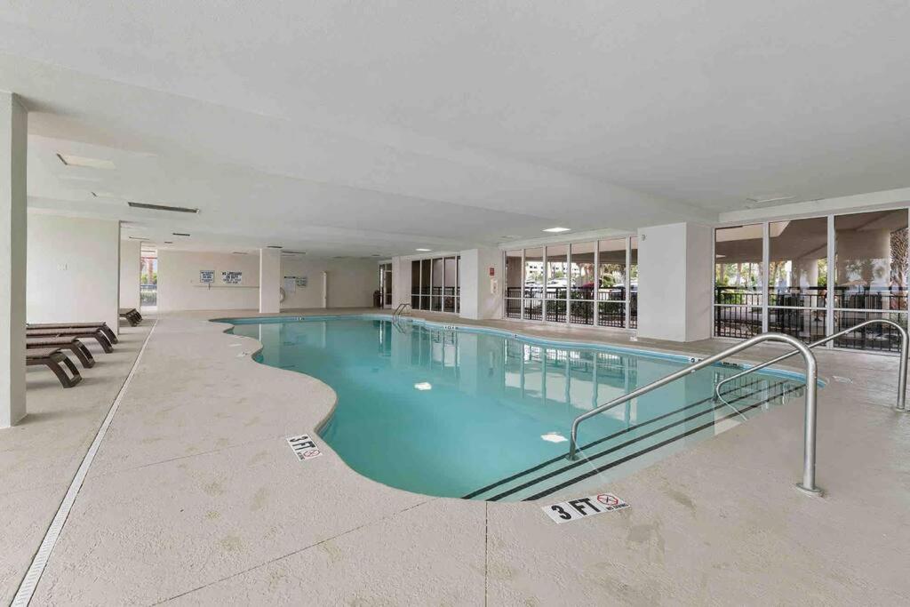 Tranquil Palms-Oceanfront Condo