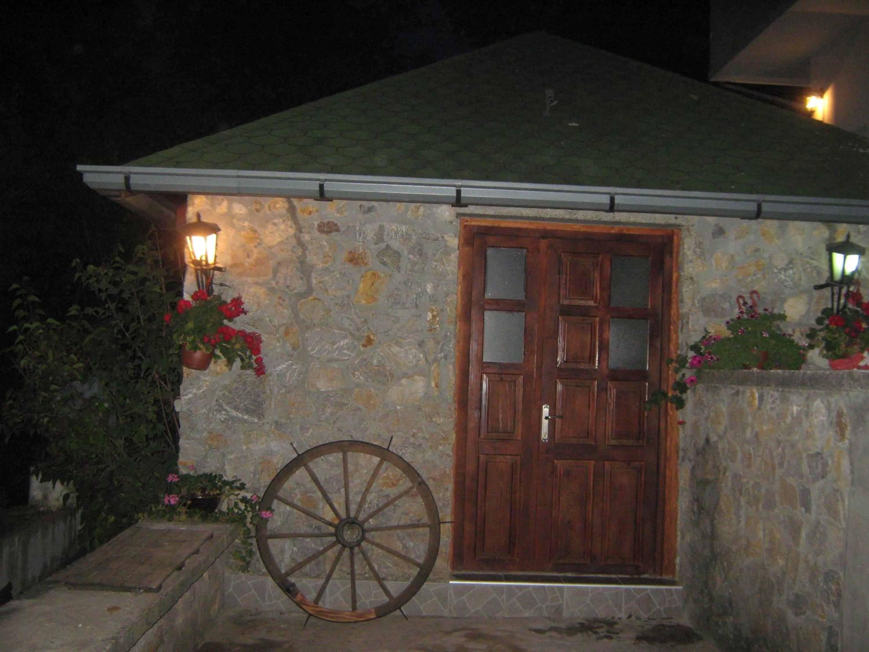 Photo 28
