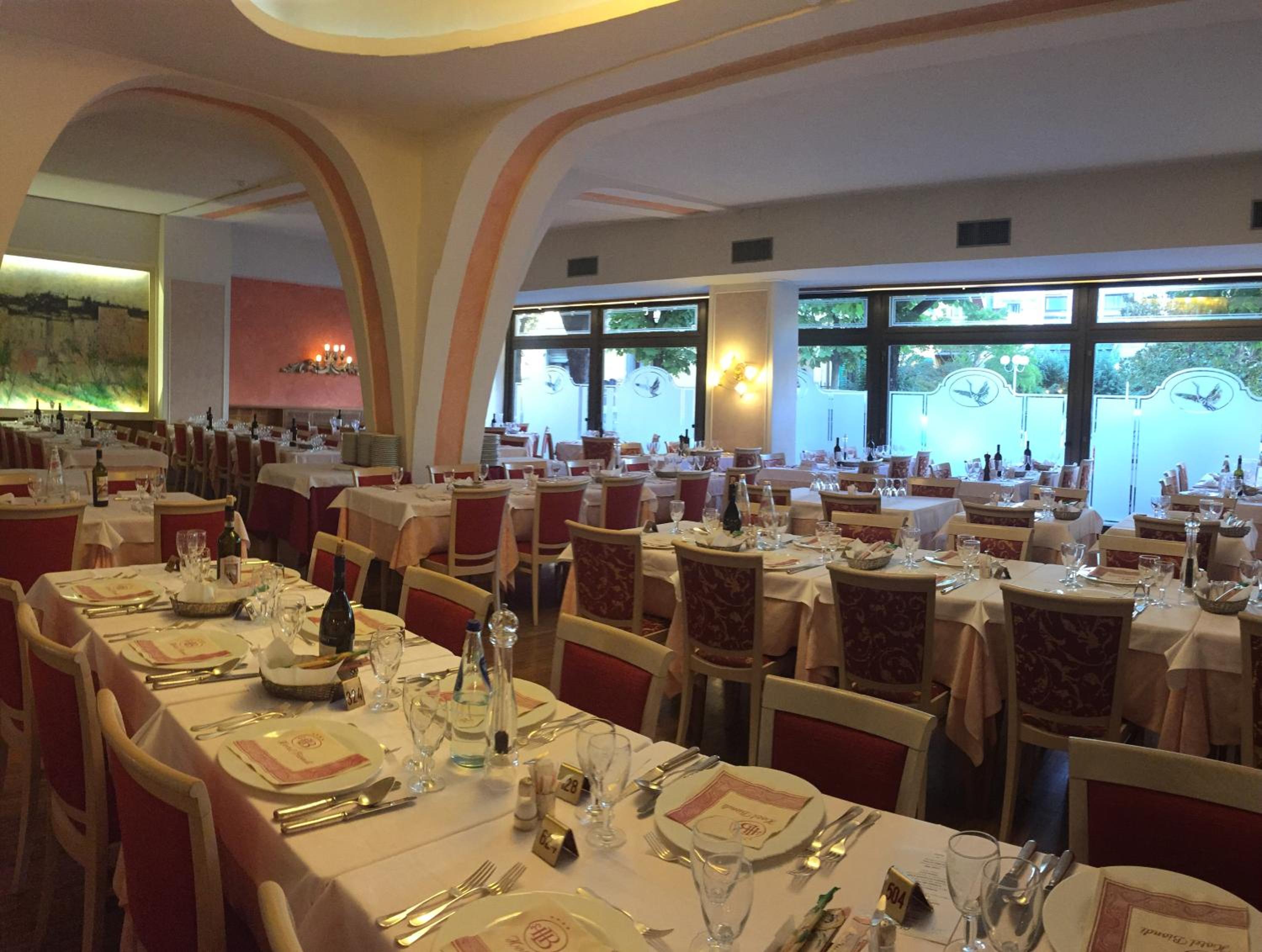 restaurant