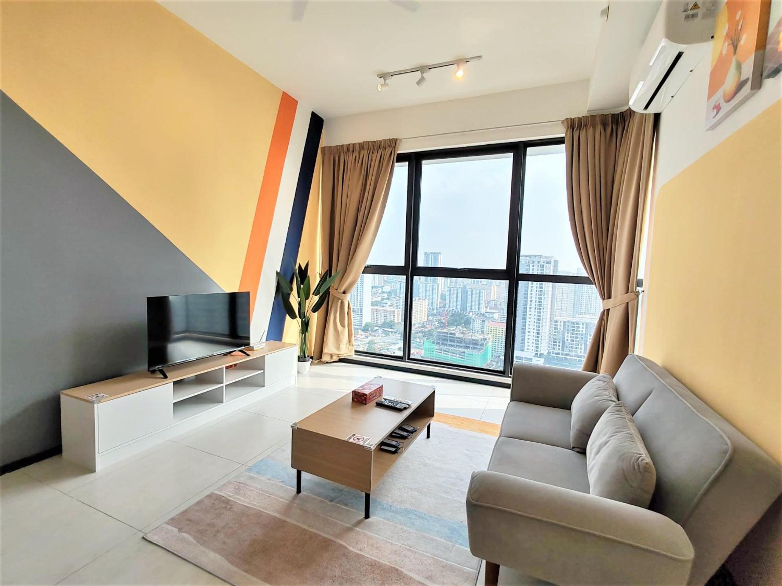 Cityscape Suite, 4 to 5 Pax at Urban Suites Georgetown by SuperStay photo 5