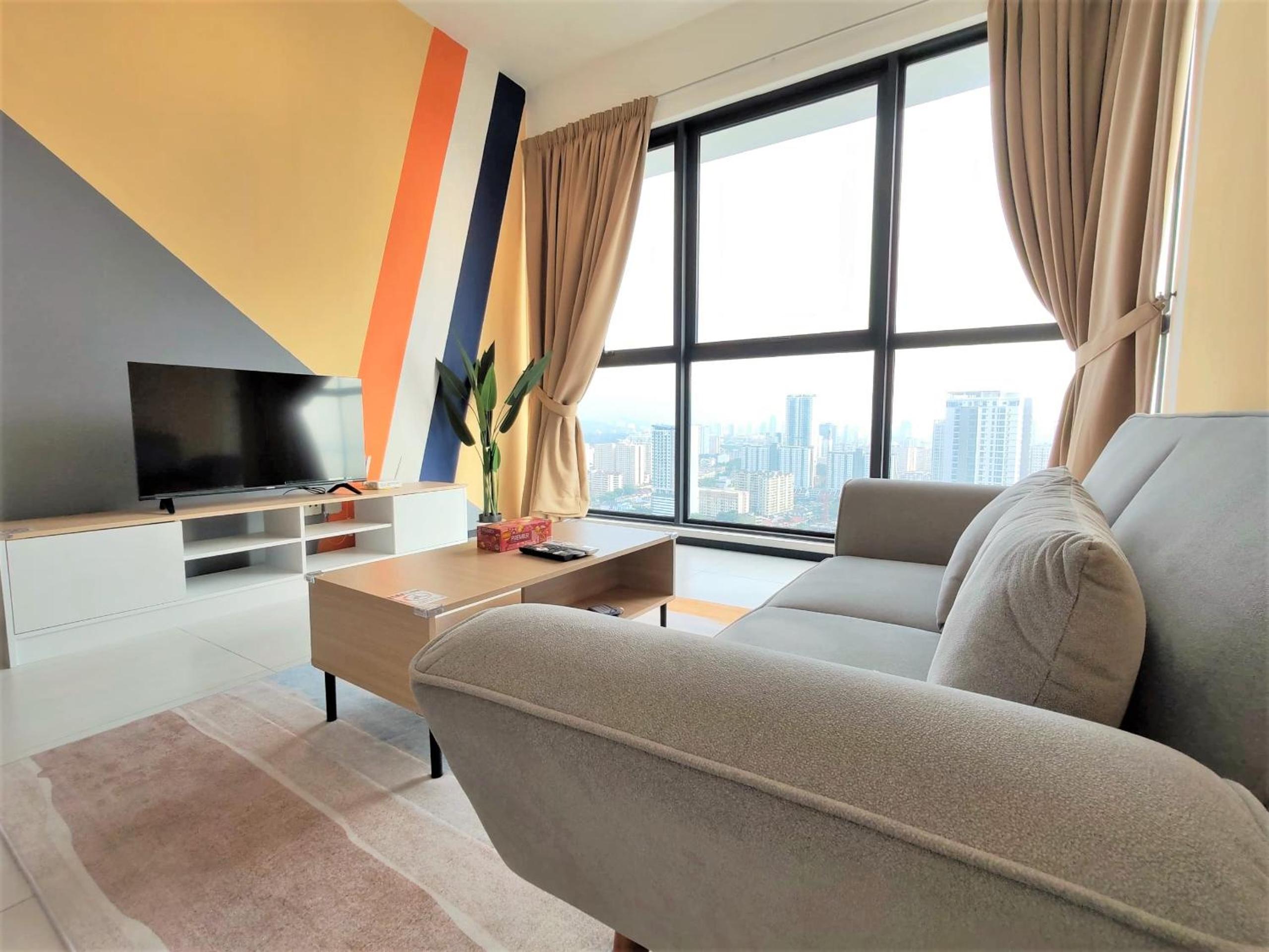 Cityscape Suite, 4 to 5 Pax at Urban Suites Georgetown by SuperStay photo 6