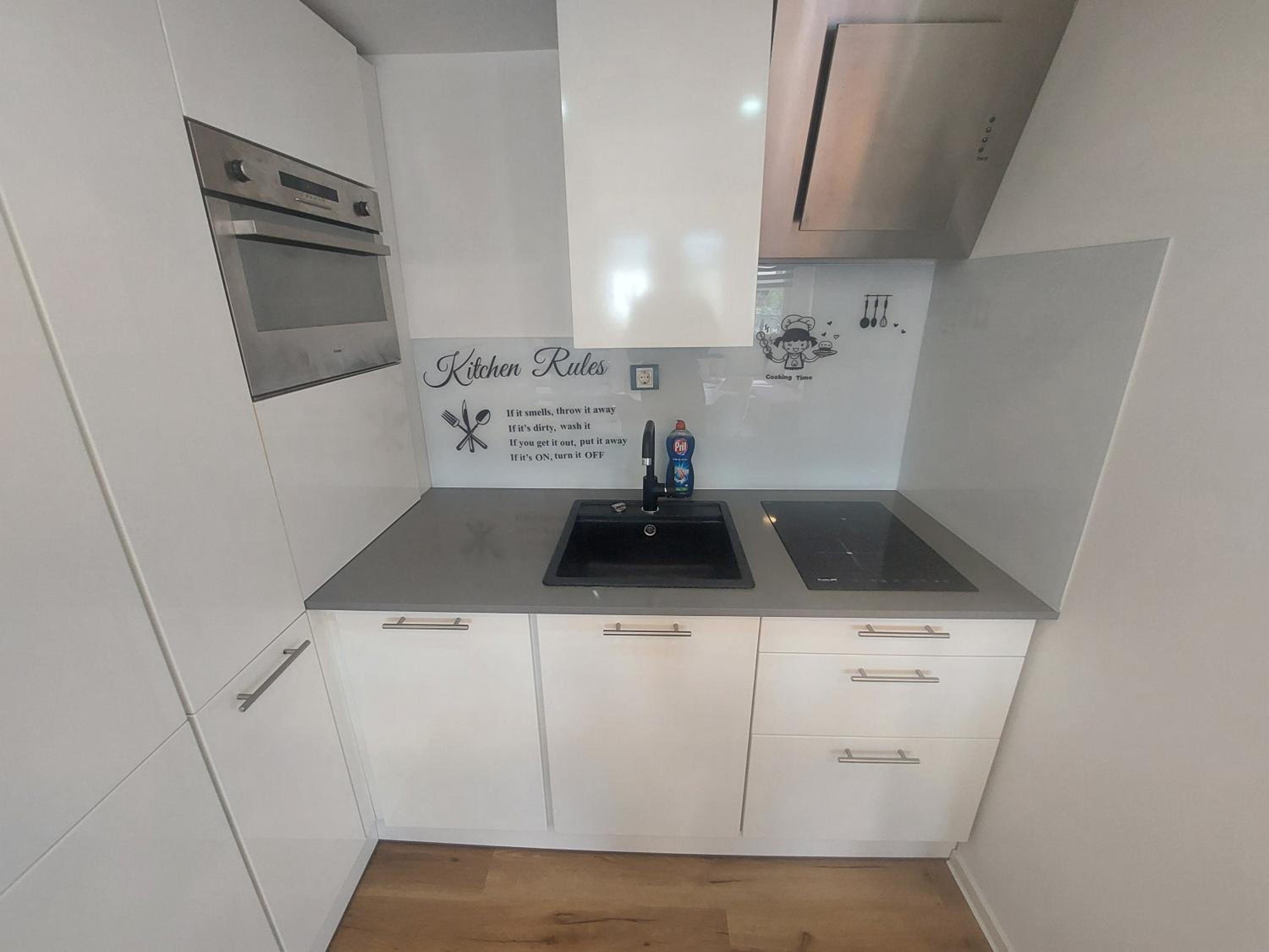 SPRING and SUMMER cosy family apartment near Ljubljana & parking view 5