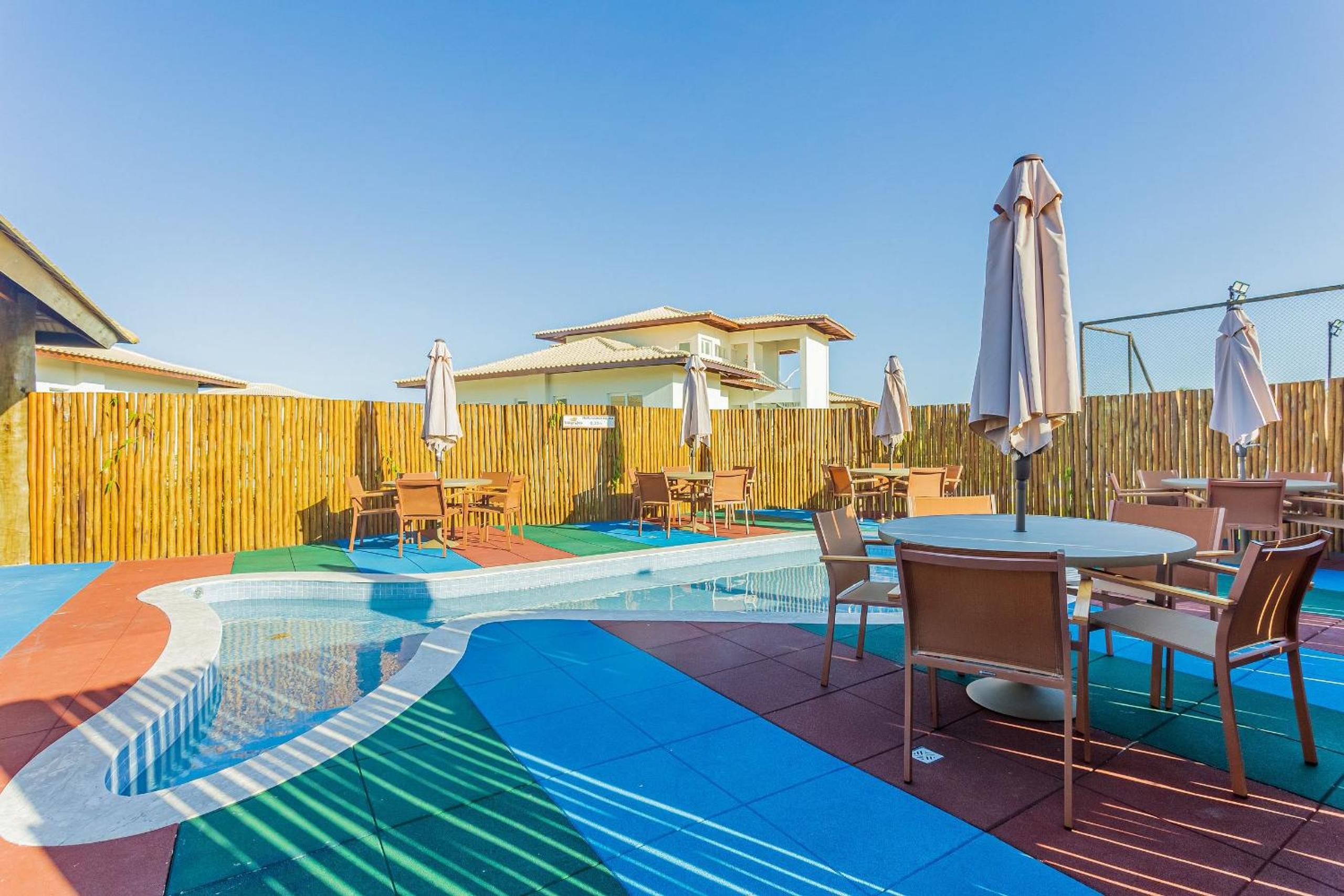 PF75 Beautiful Apt 2 suites 500m from Natural Pools in Praia do Forte