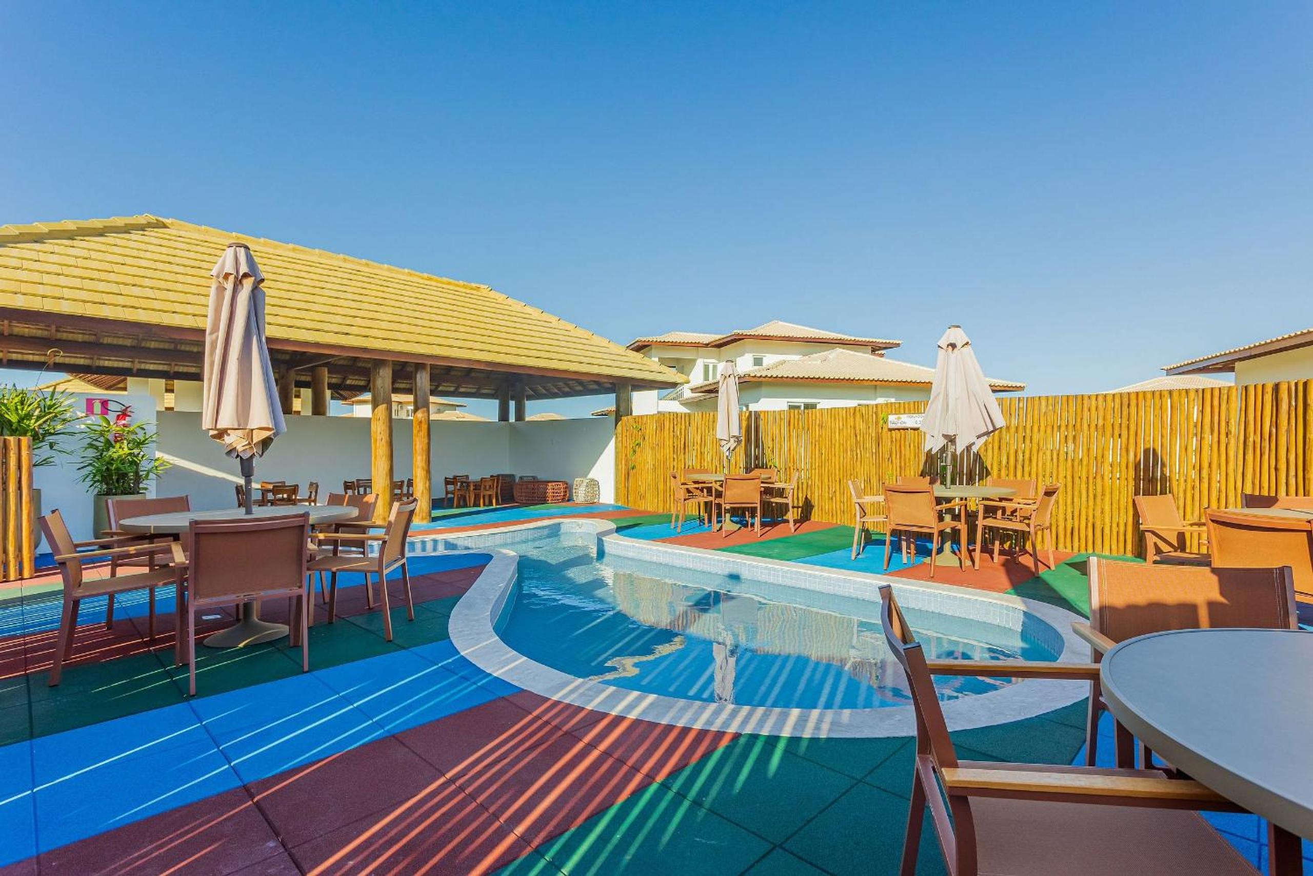 PF75 Beautiful Apt 2 suites 500m from Natural Pools in Praia do Forte