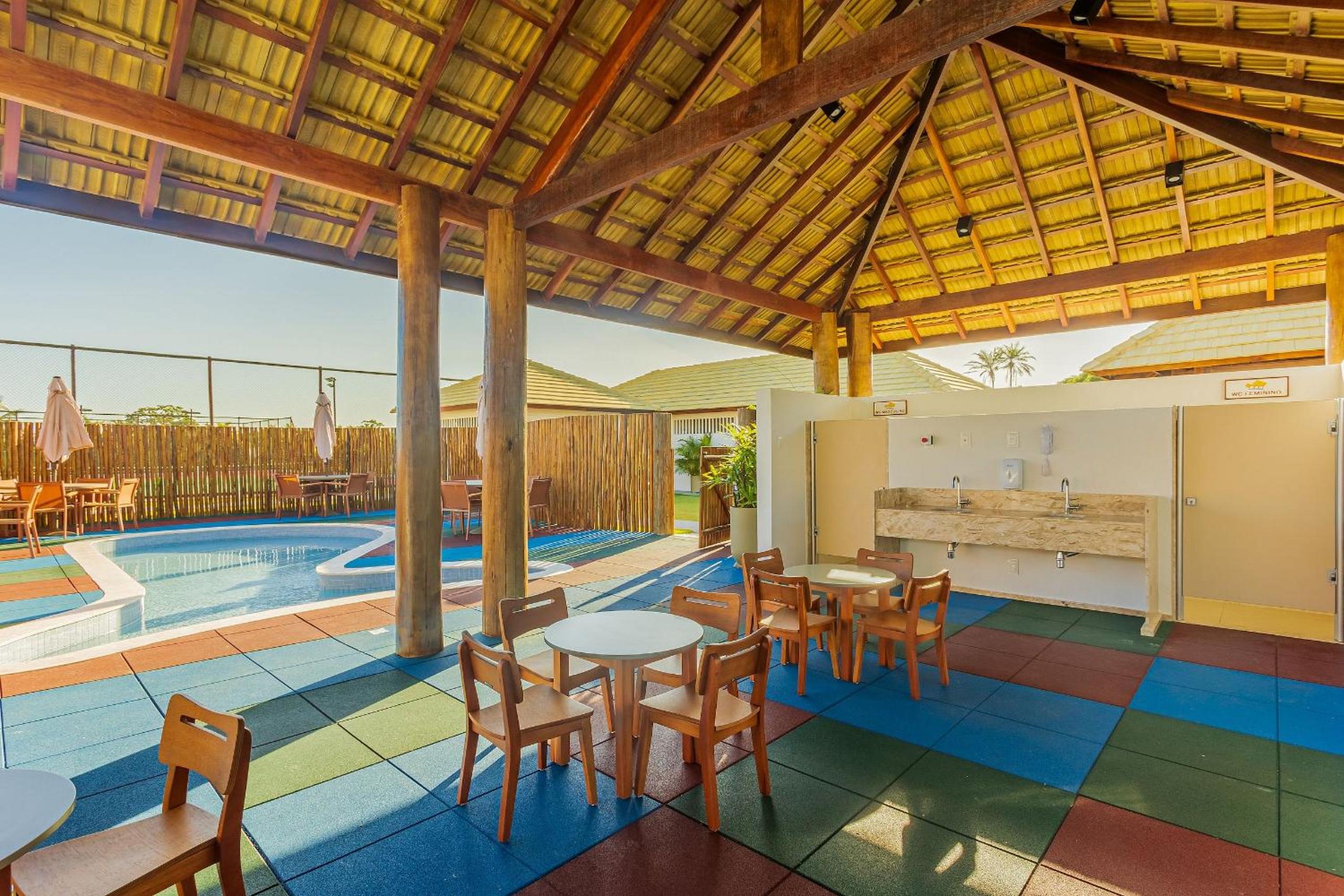 PF75 Beautiful Apt 2 suites 500m from Natural Pools in Praia do Forte