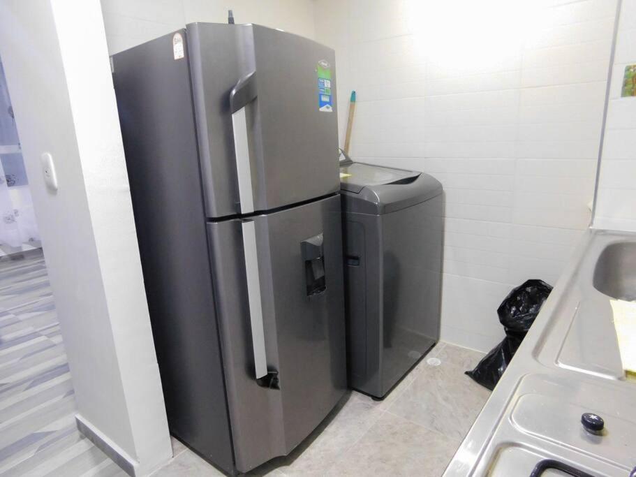 Cómodo alojamiento muy cerca al aeropuerto