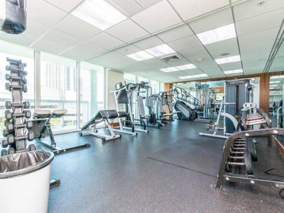 Brickell 2 Story Luxury Getaway With Pool