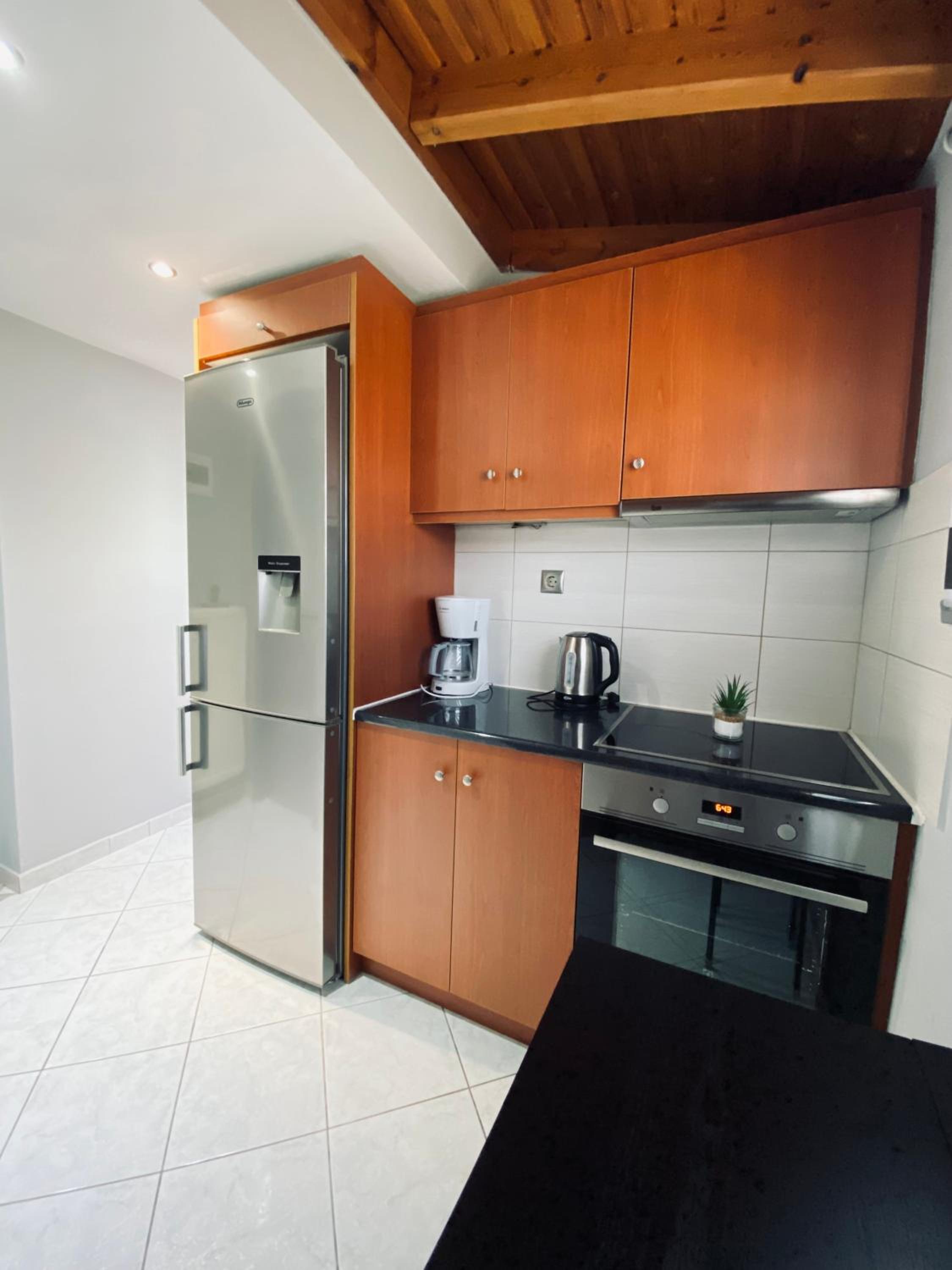 Keskos Luxury Apartment