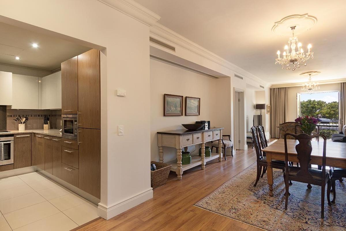 Cape Royale Luxury Apartments by Stay In Luxury view 3