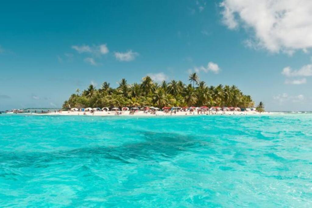 FRENTE A LA MEJOR PLAYA DE LA ISLA: VISTA HERMOSA