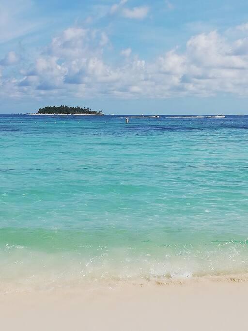 FRENTE A LA MEJOR PLAYA DE LA ISLA: VISTA HERMOSA