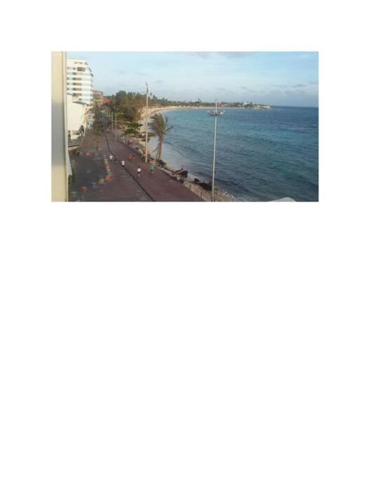 FRENTE A LA MEJOR PLAYA DE LA ISLA: VISTA HERMOSA