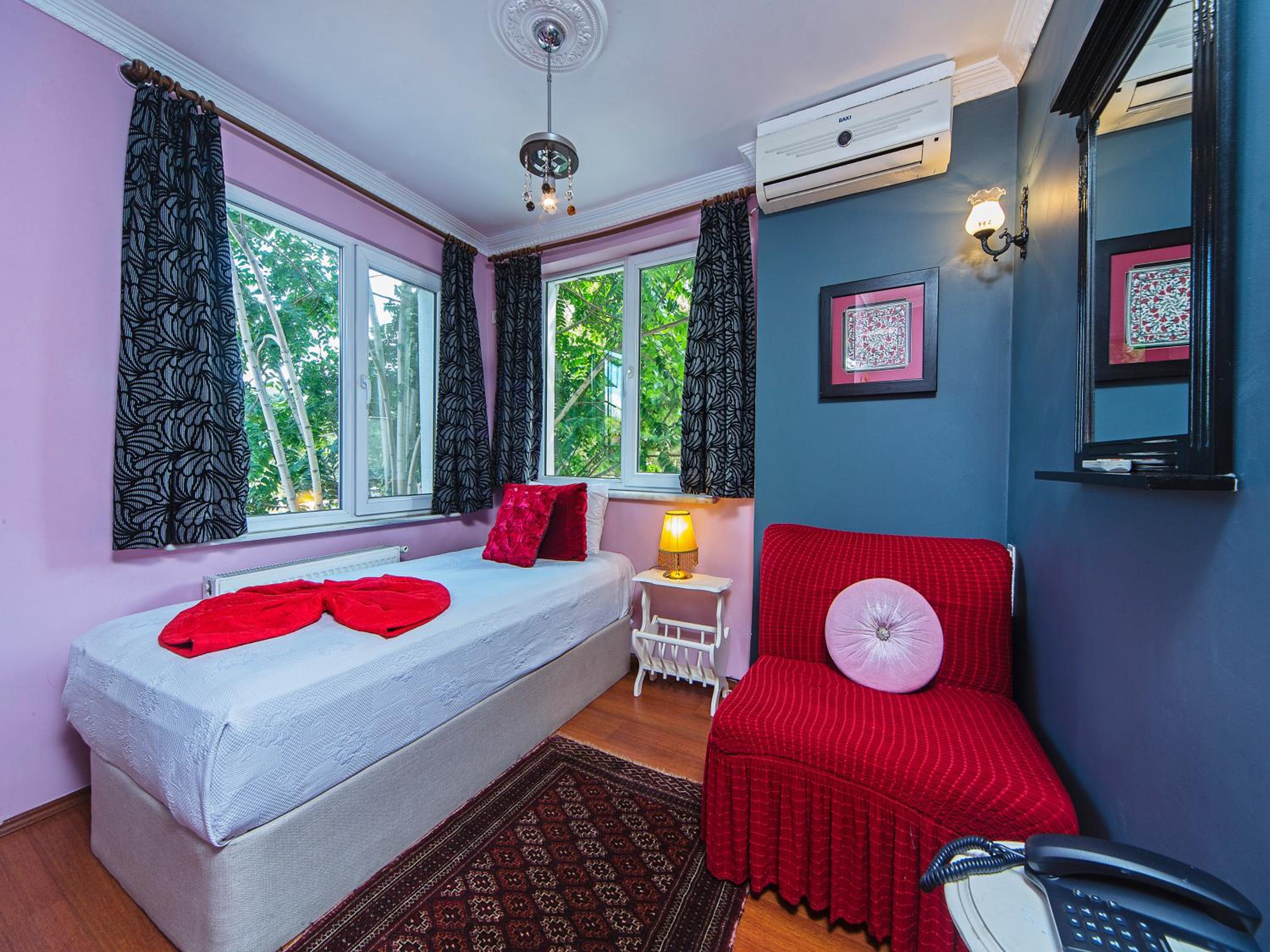 Modern Sultan Hotel - Image 25