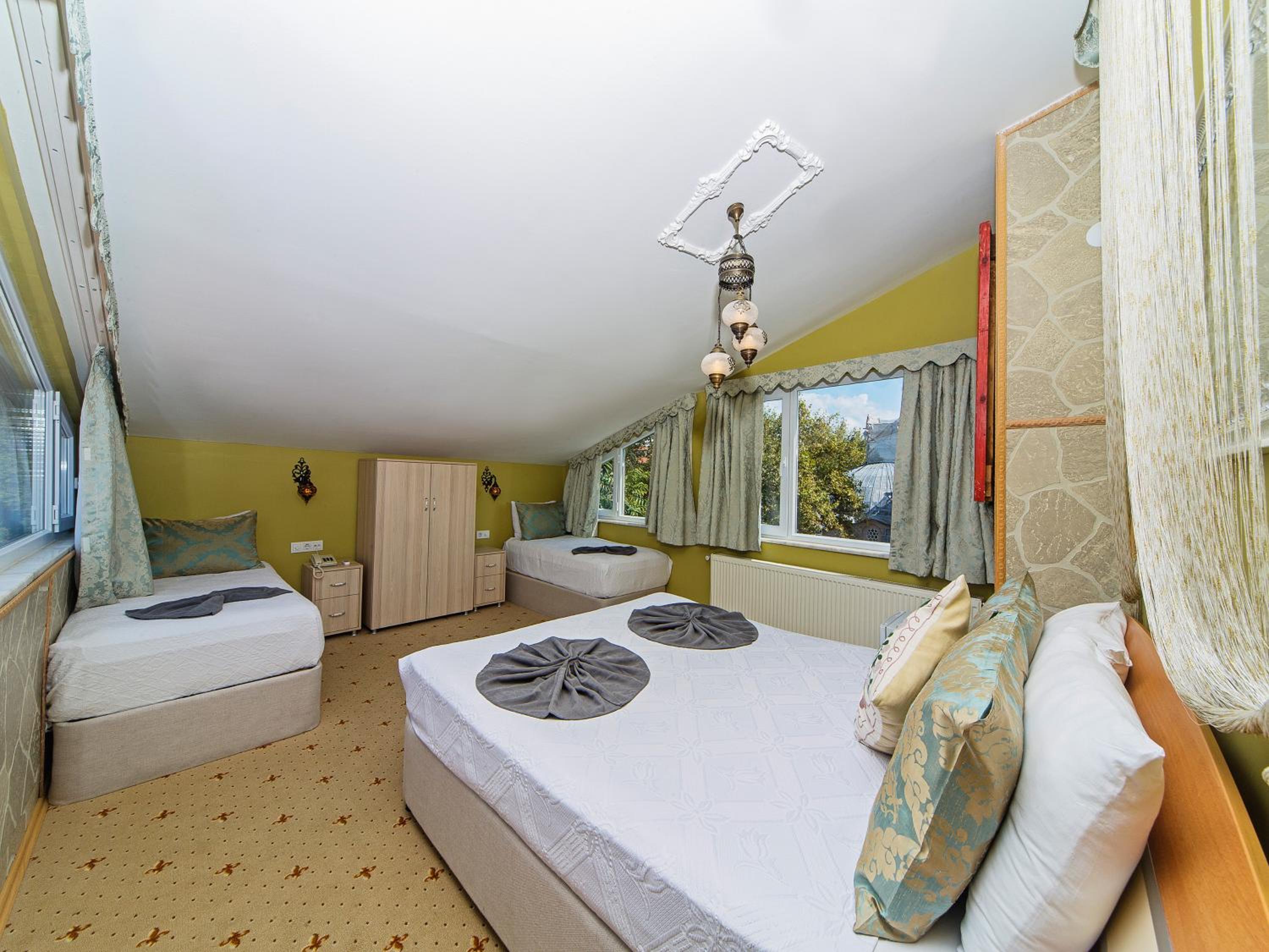 Modern Sultan Hotel - Image 6
