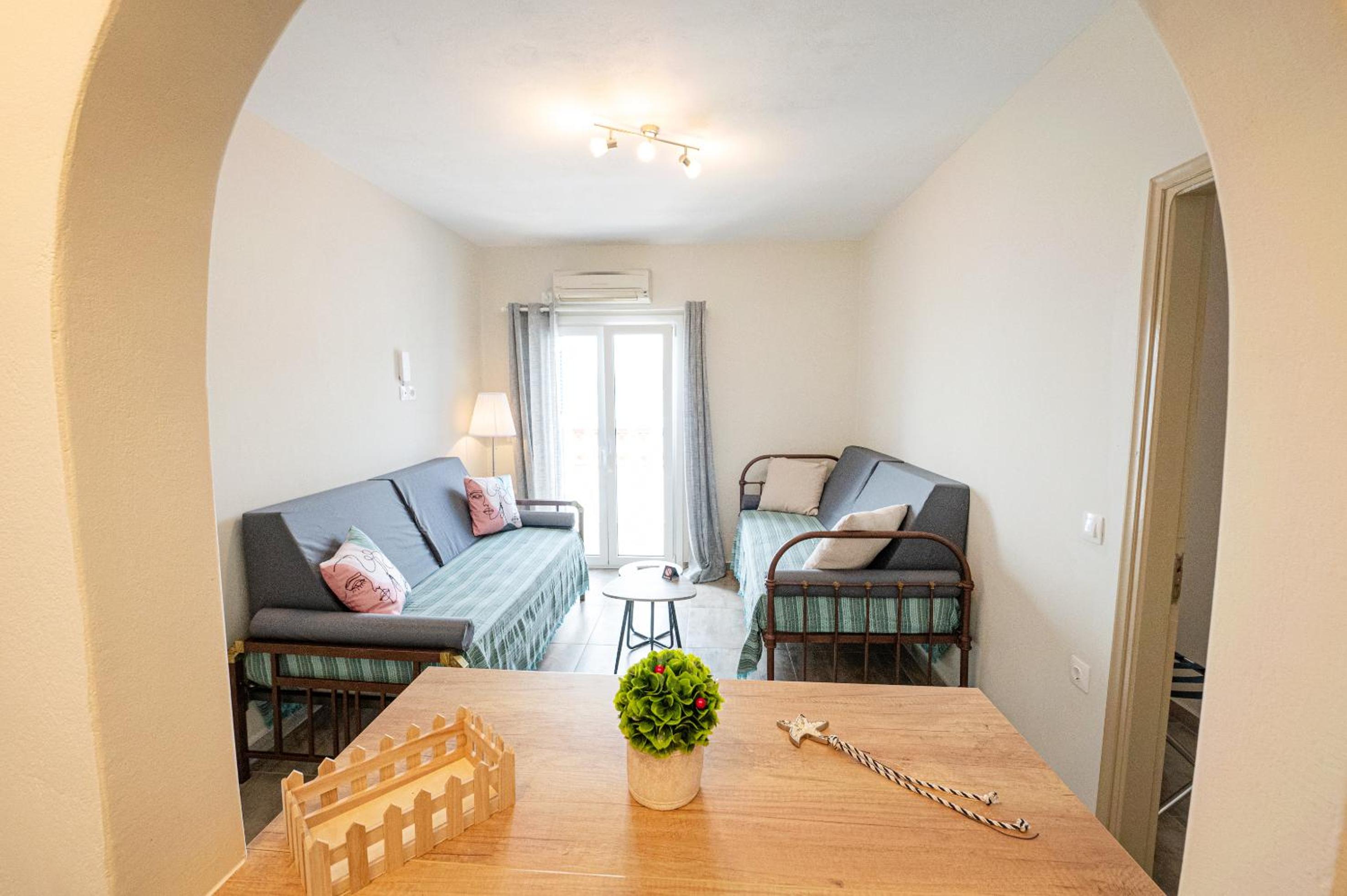 XENIOS APARTMENTS