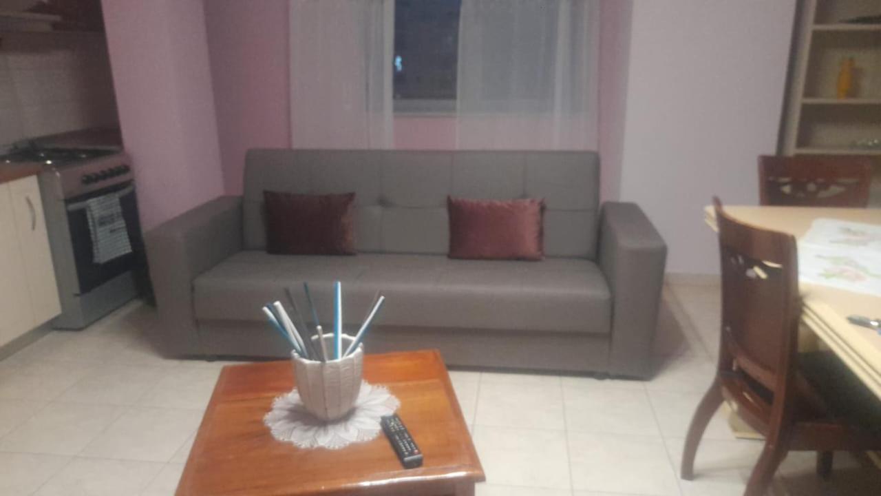 MAX Apartment Travel Alb