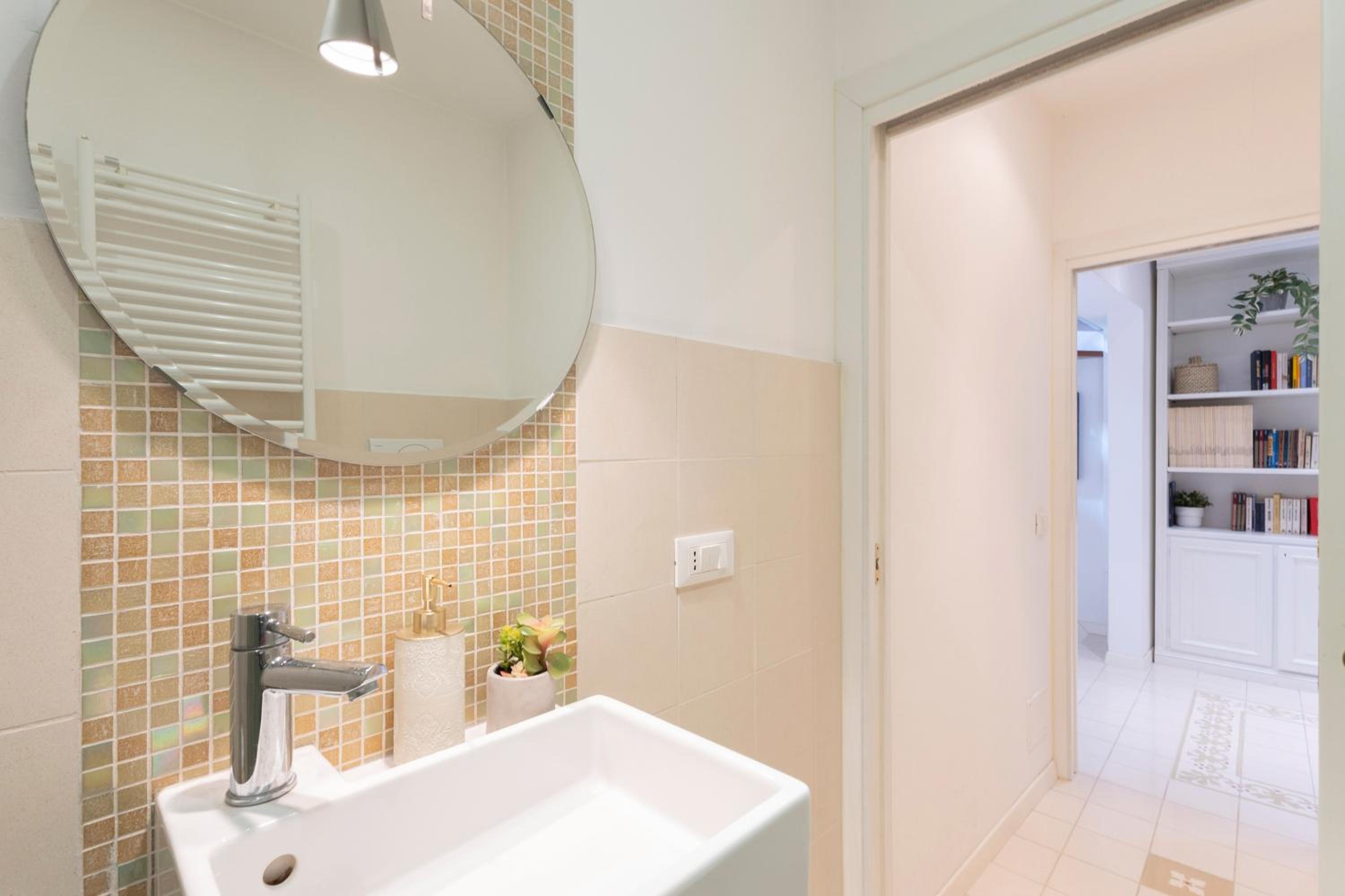 La Casa Più Centrale A Venezia, Con Corte Privata