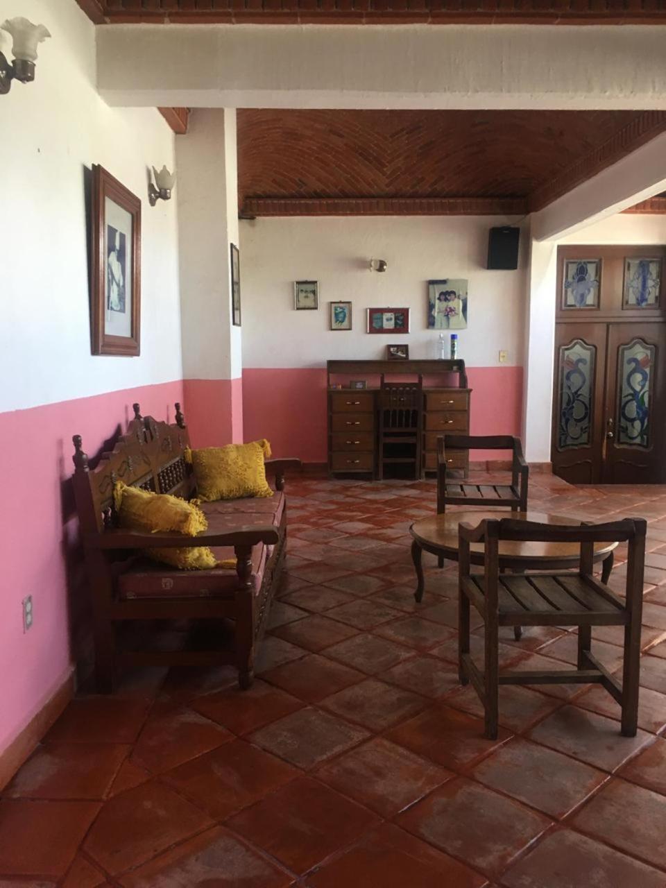 Olivos Habitación cuádruple view 5