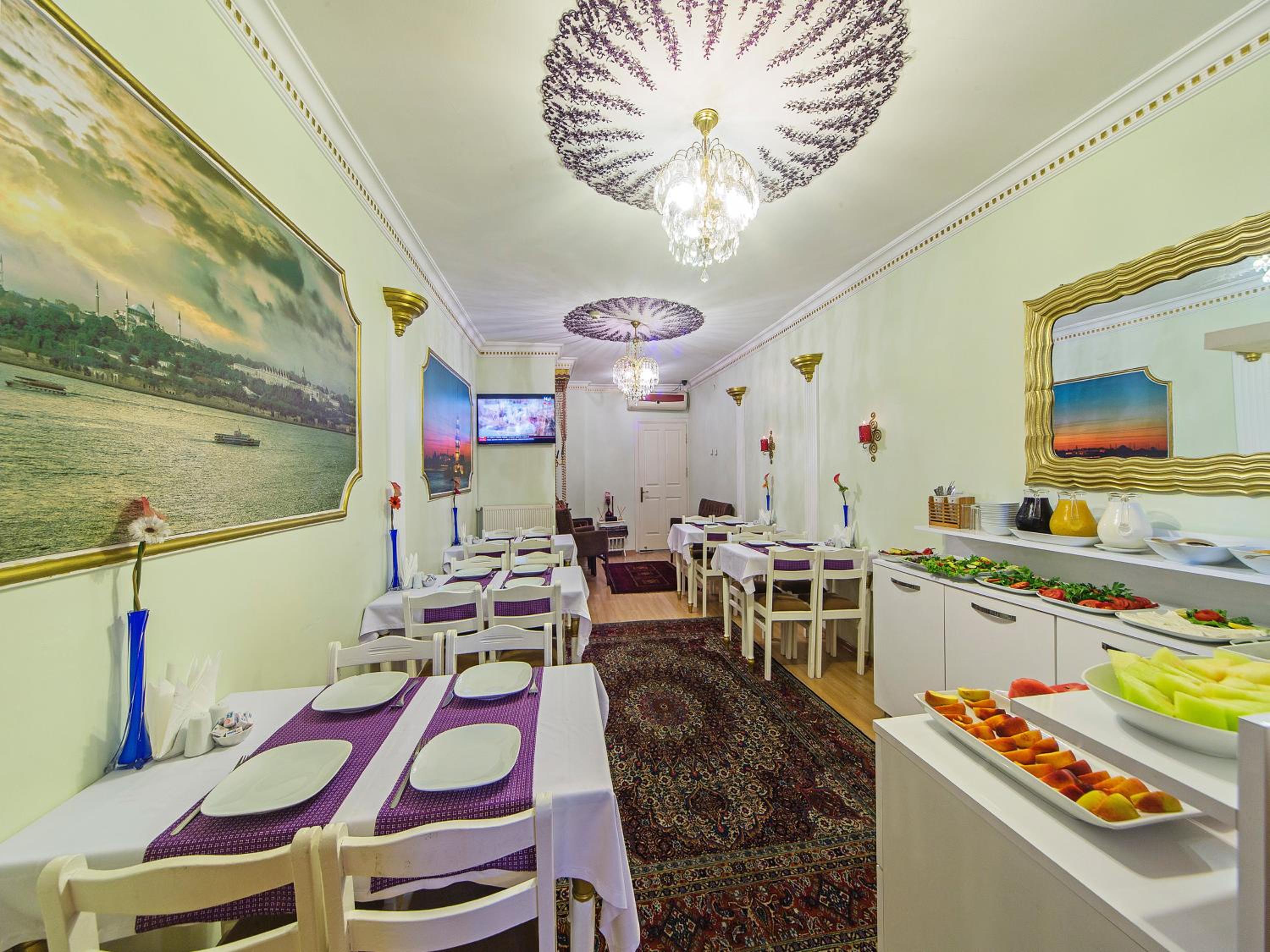 Modern Sultan Hotel - Image 38